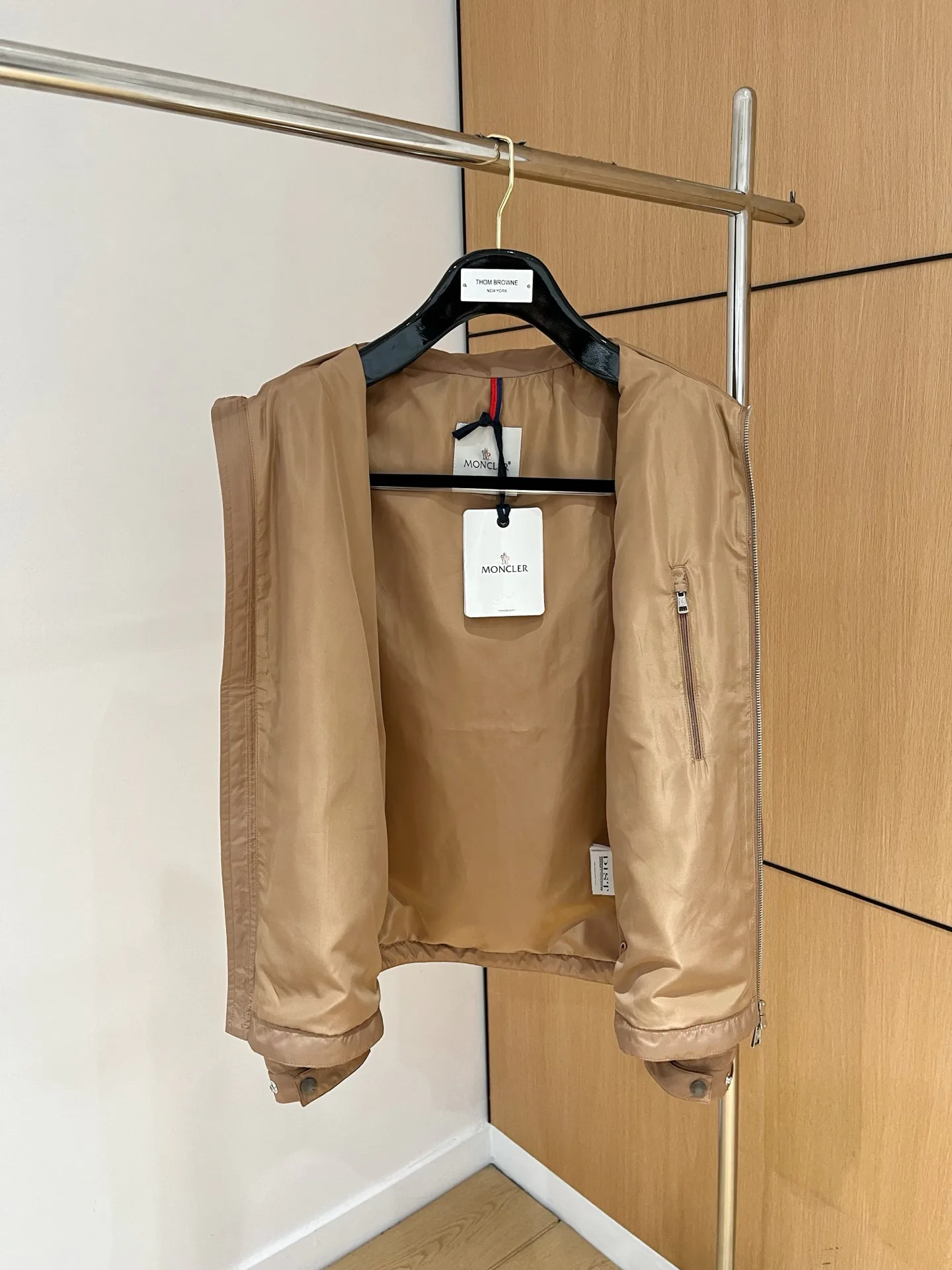 Куртки И Пуховики Мужские Moncler 32683