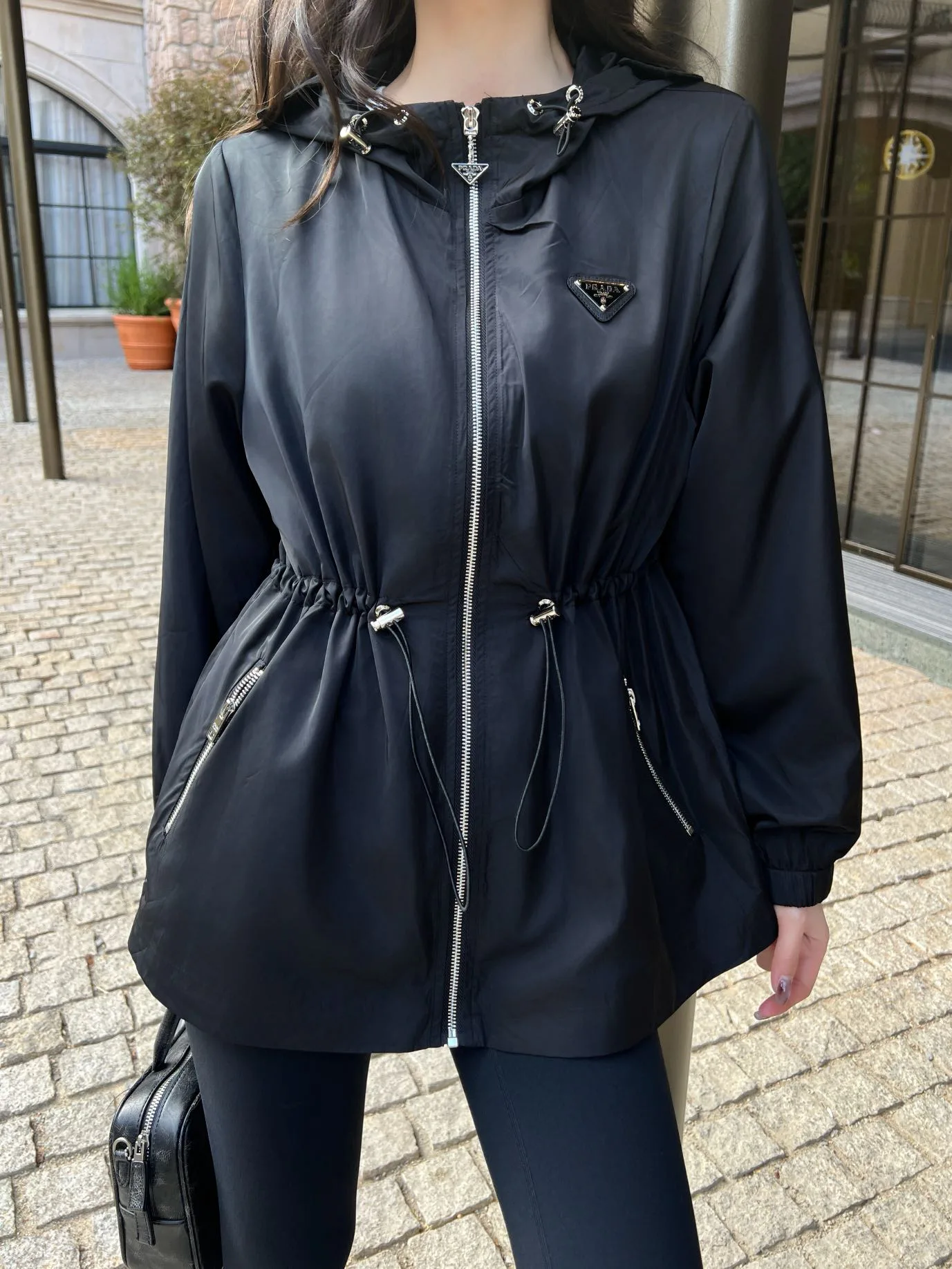 Куртки И Пуховики Женские Prada 9409826