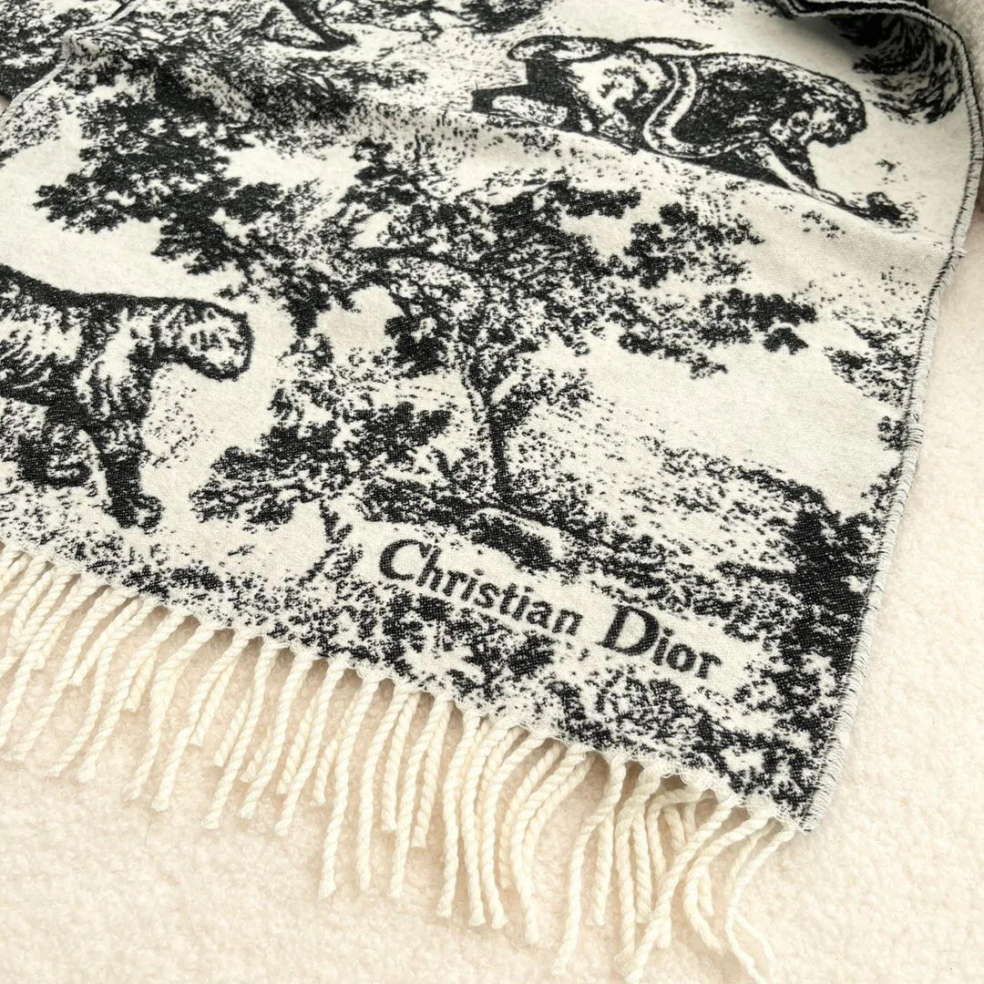 Шарфы Christian Dior 2225