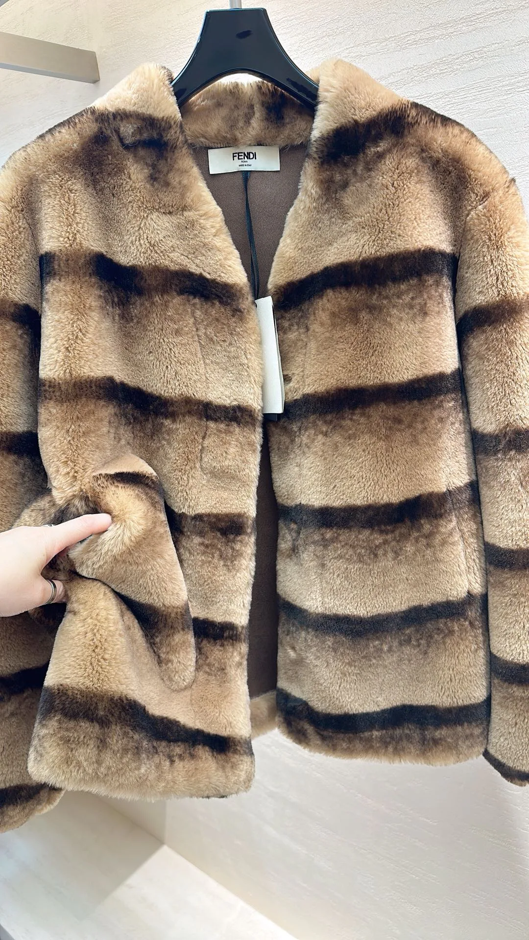 Шубы Женские Fendi 1120296