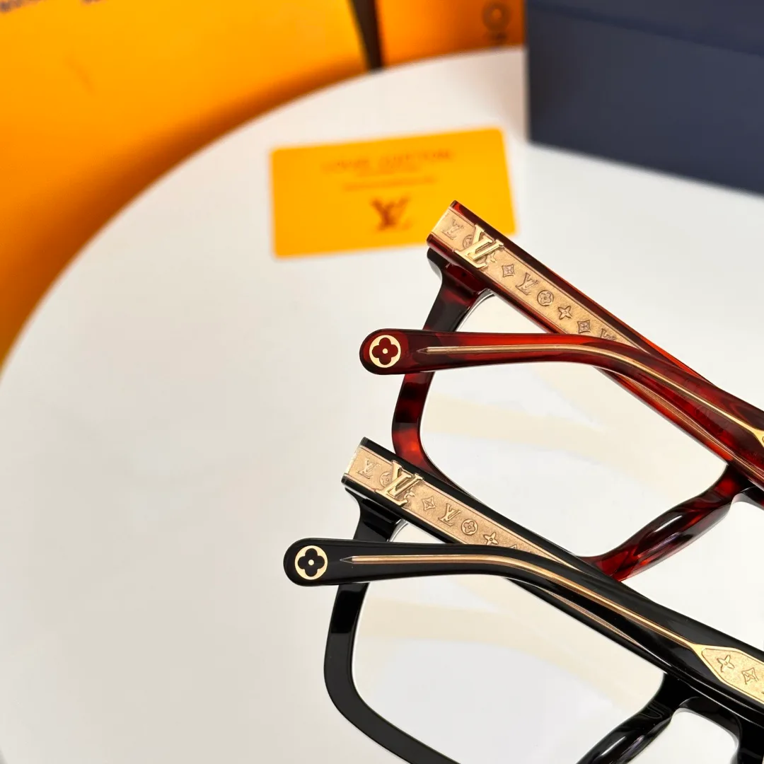 Очки Louis Vuitton 16853158