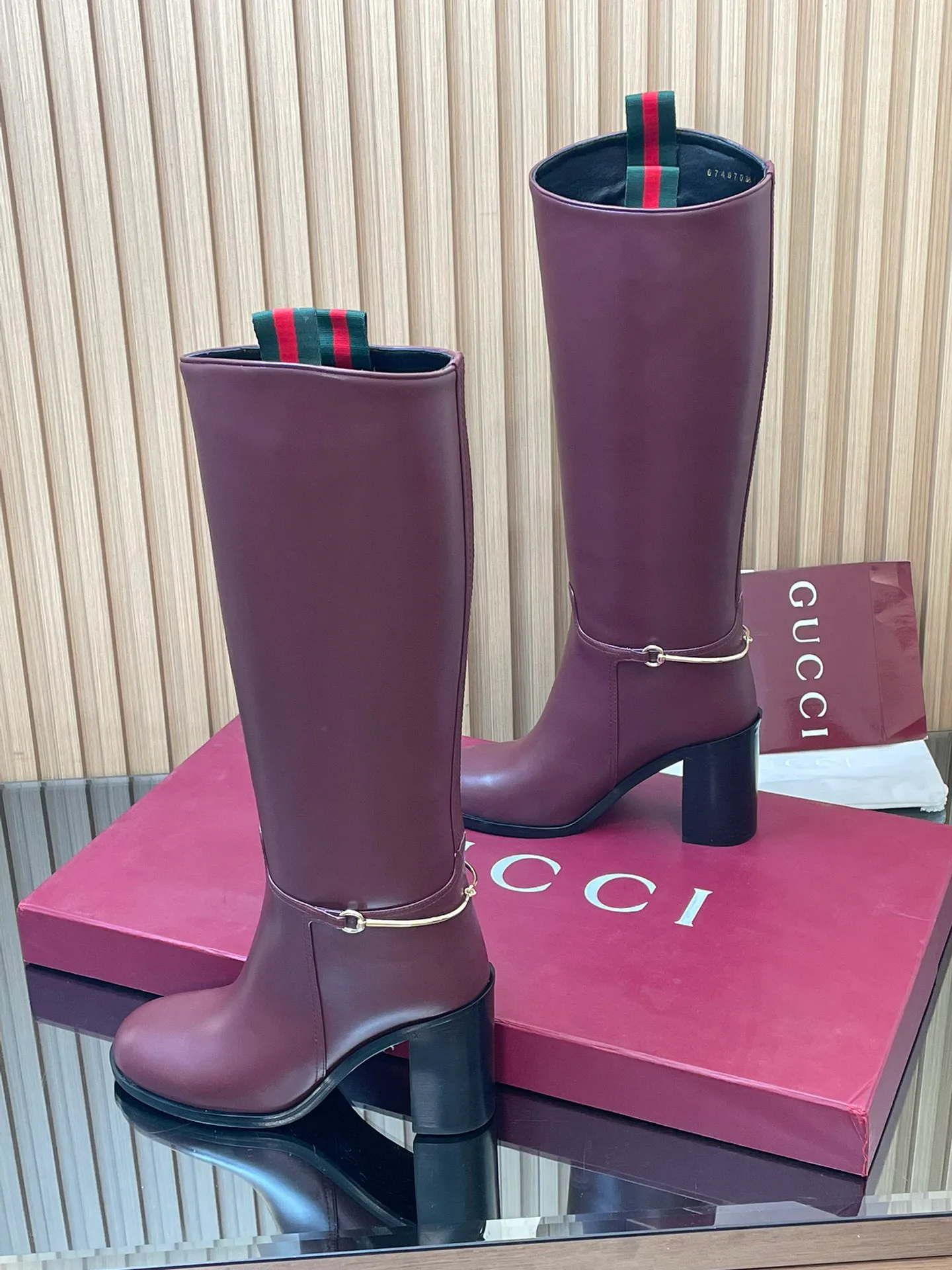Сапоги Женские Gucci 18083277