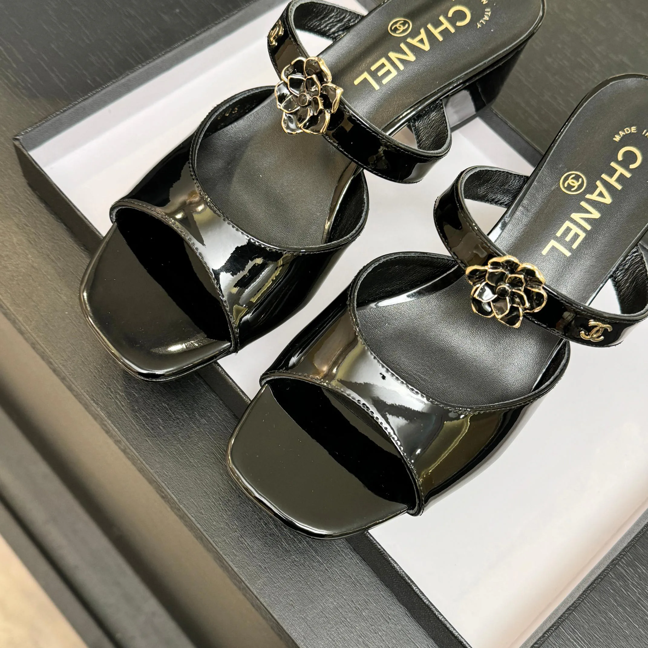 Босоножки Женские Chanel 2578935