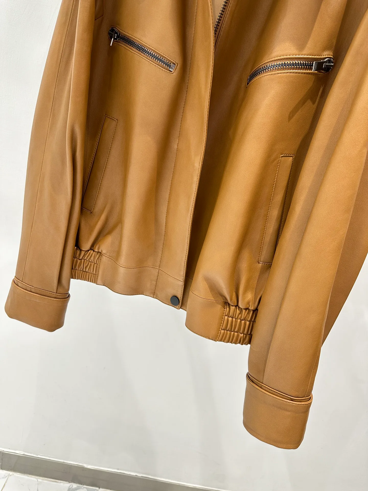 Кожаные Куртки И Дублёнки Женские Saint Laurent 11544753