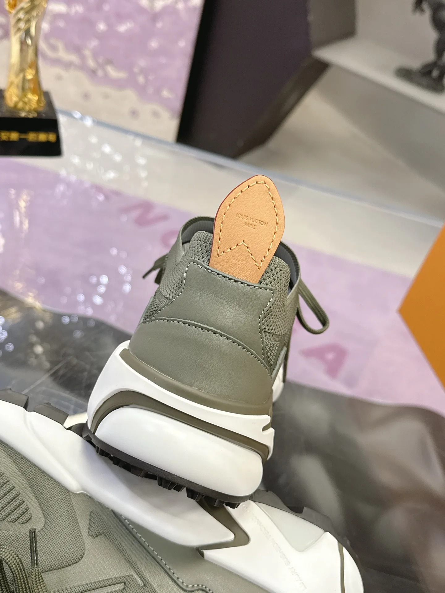 Кроссовки Мужские Louis Vuitton 841683