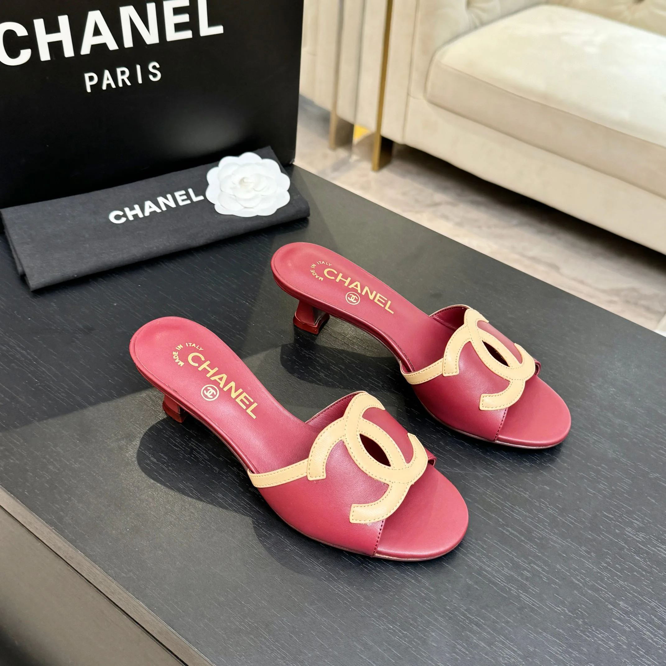 Сандалии Женские Chanel 11648943