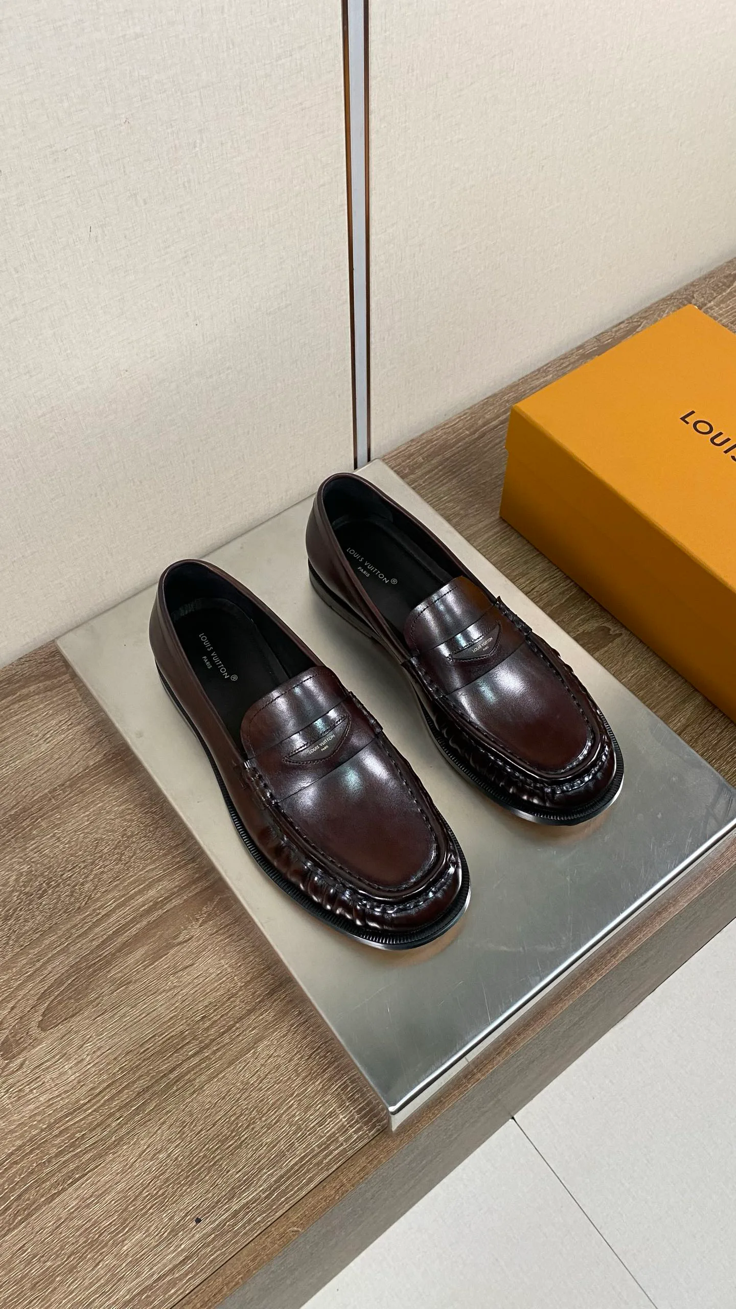 Лоферы И Туфли Мужские Louis Vuitton 19298671