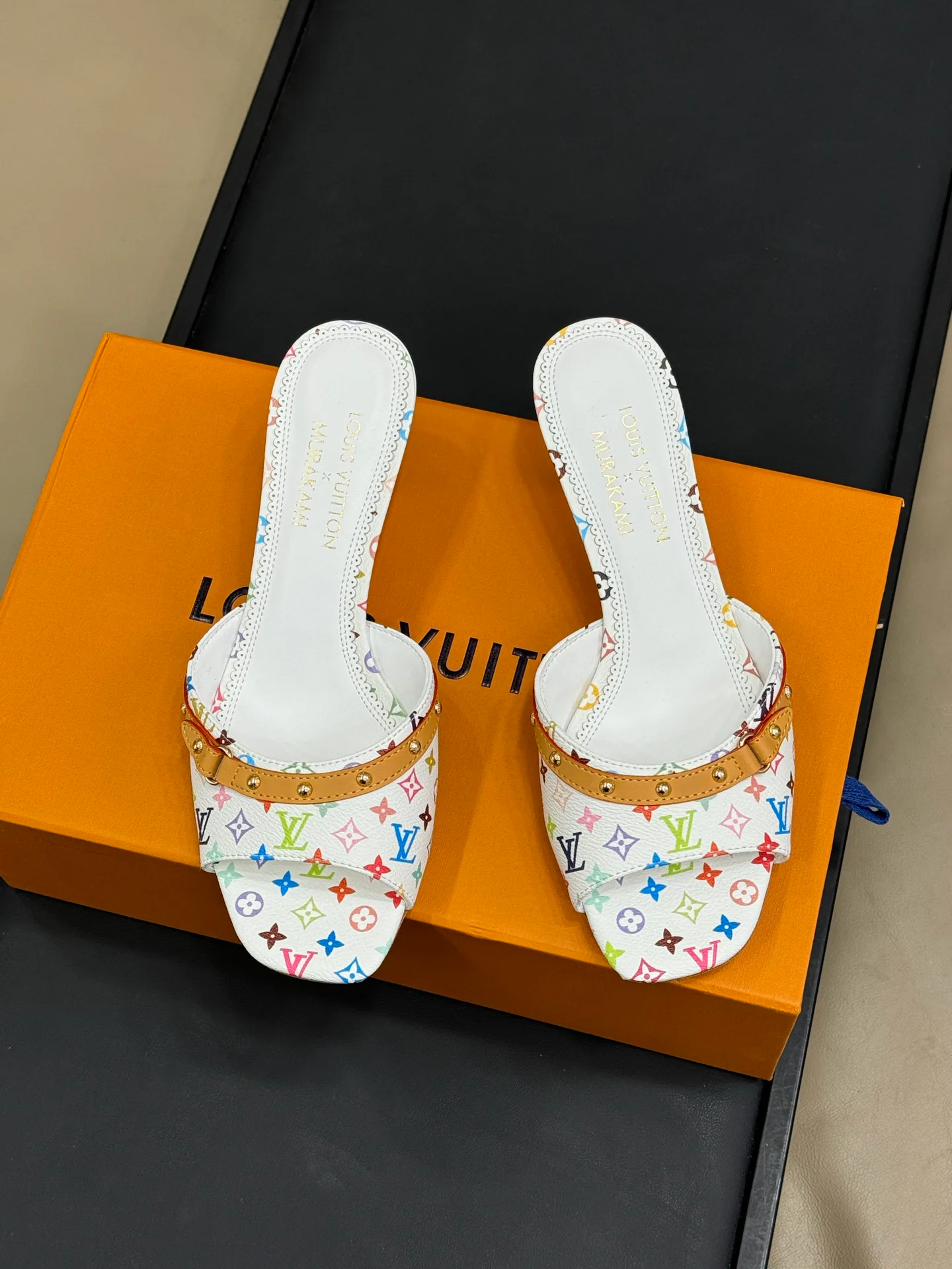 Туфли Женские Louis Vuitton 11581919