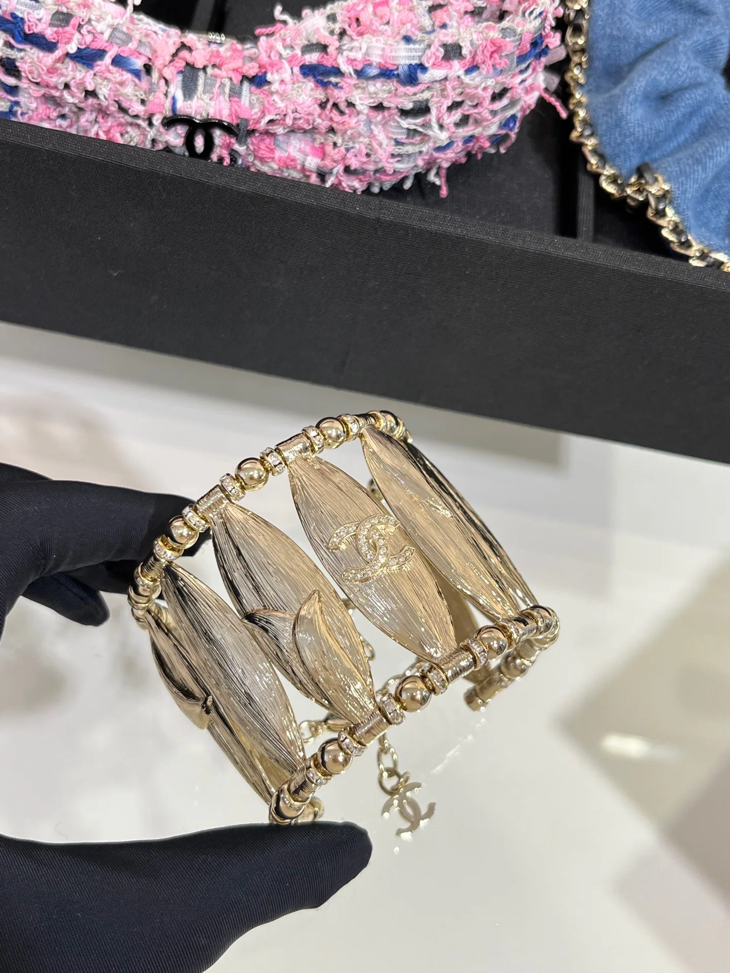 Бижутерия Chanel 12811945