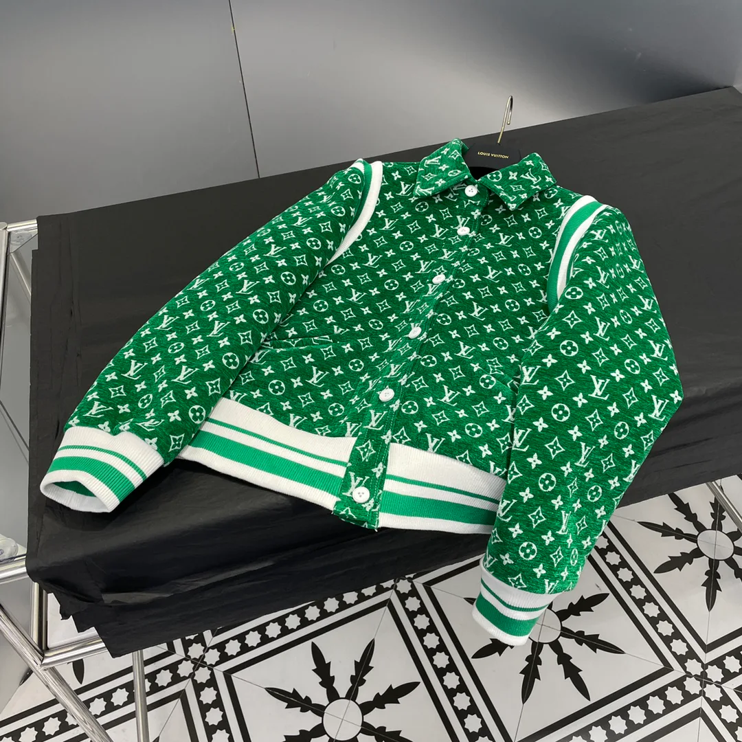 Куртки И Пуховики Женские Louis Vuitton 214621