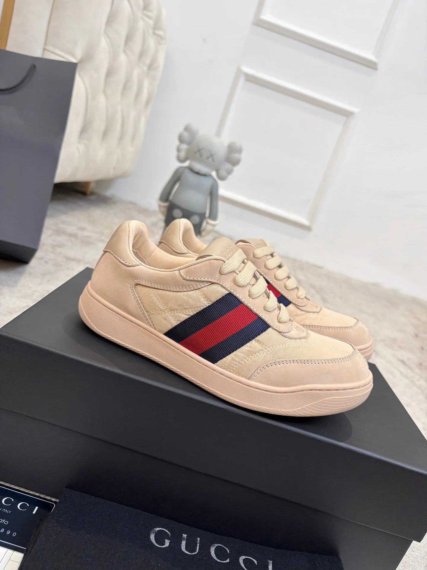 Кроссовки Женские Gucci 17912733