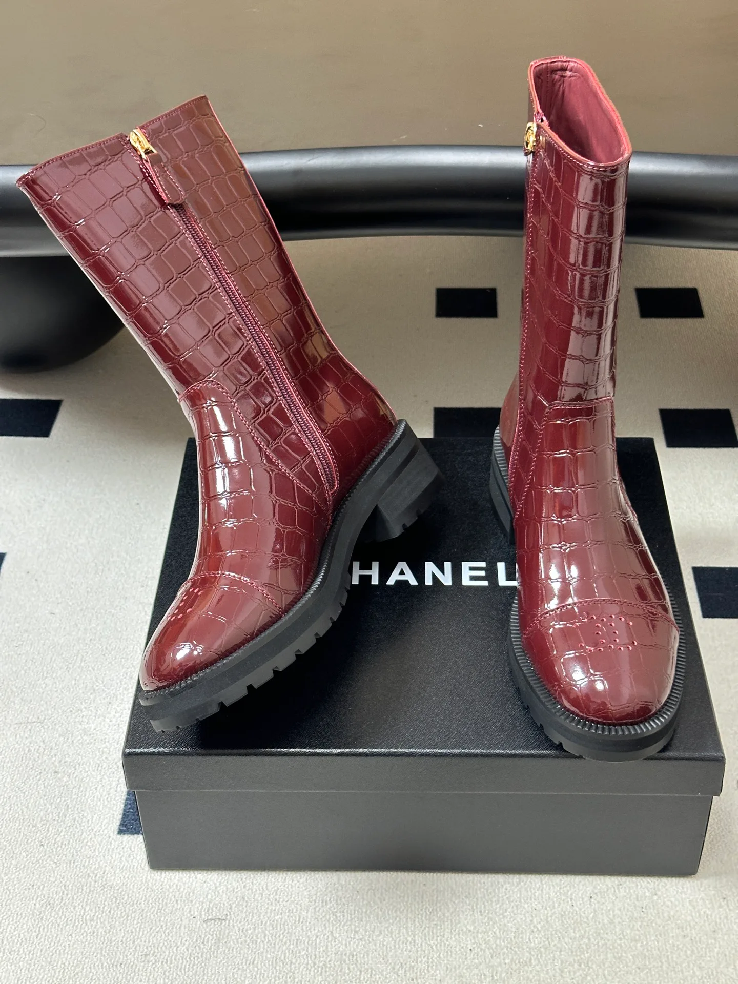 Сапоги Женские Chanel 18048820