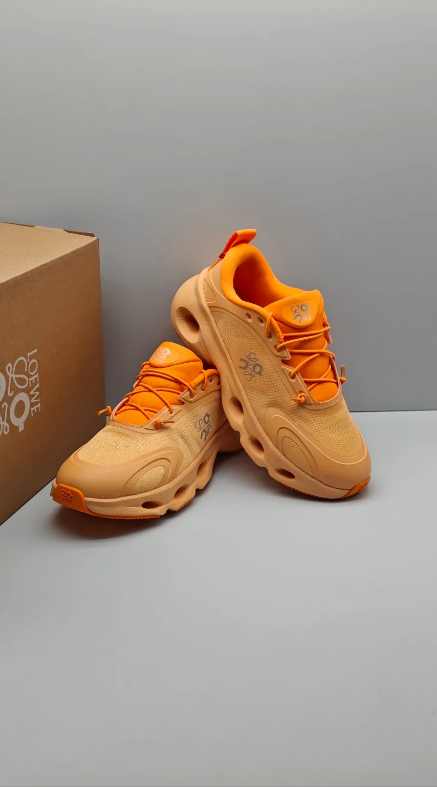 Кроссовки Женские Loewe 13193992