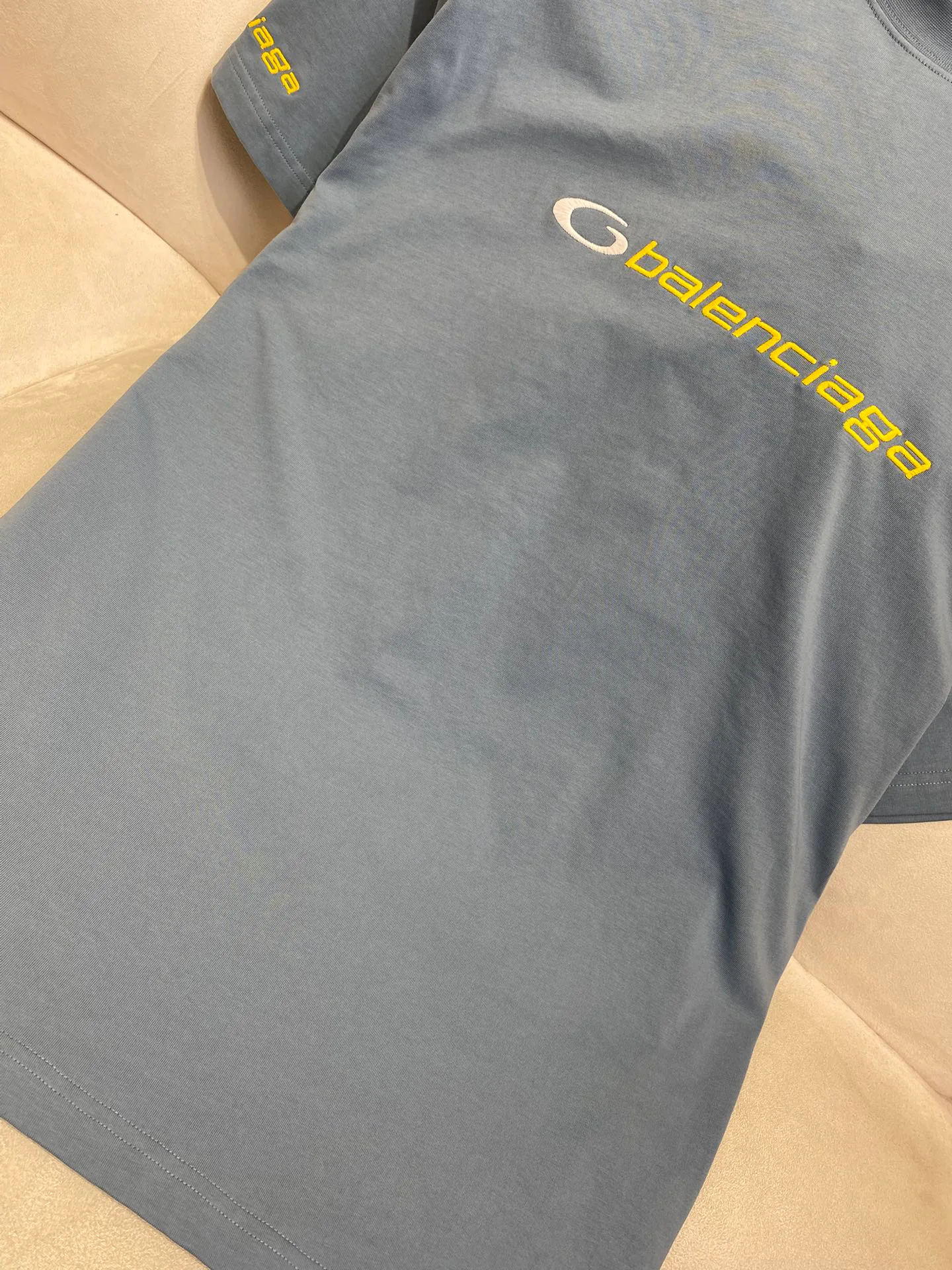 Футболки Женские Balenciaga 34561