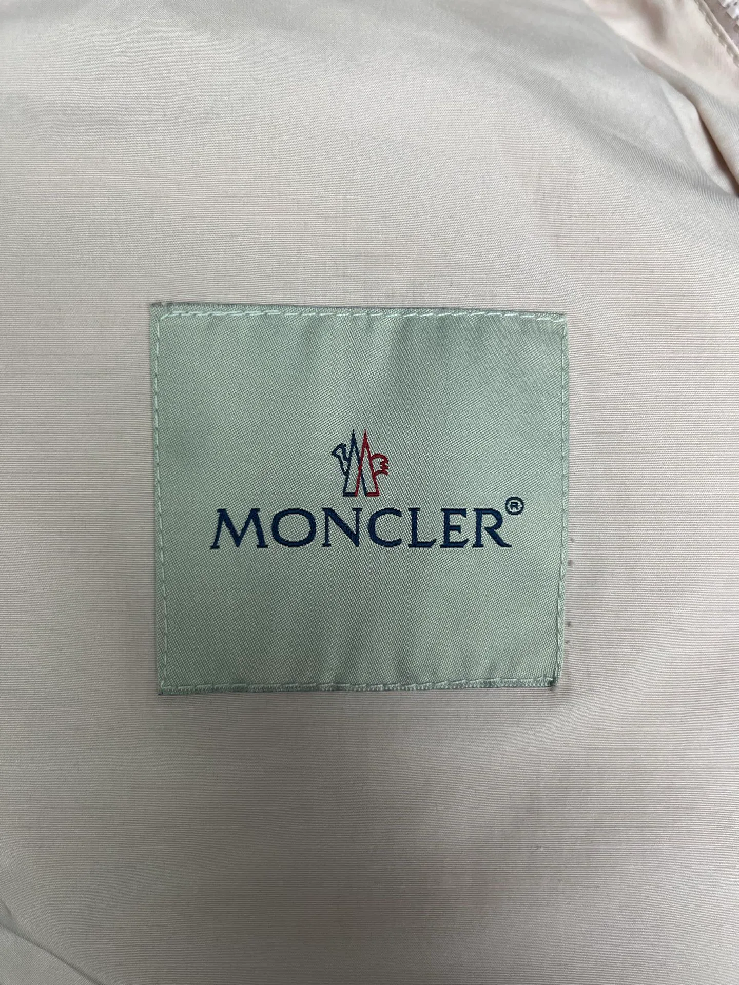 Куртки И Пуховики Женские Moncler 14179712