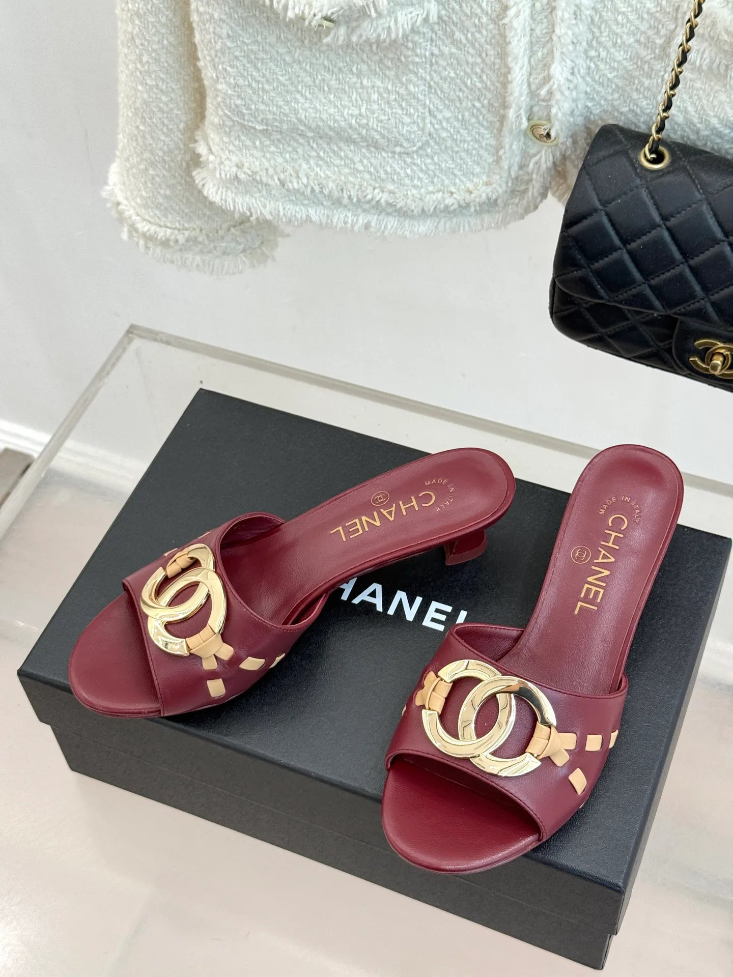 Босоножки Женские Chanel 17025705
