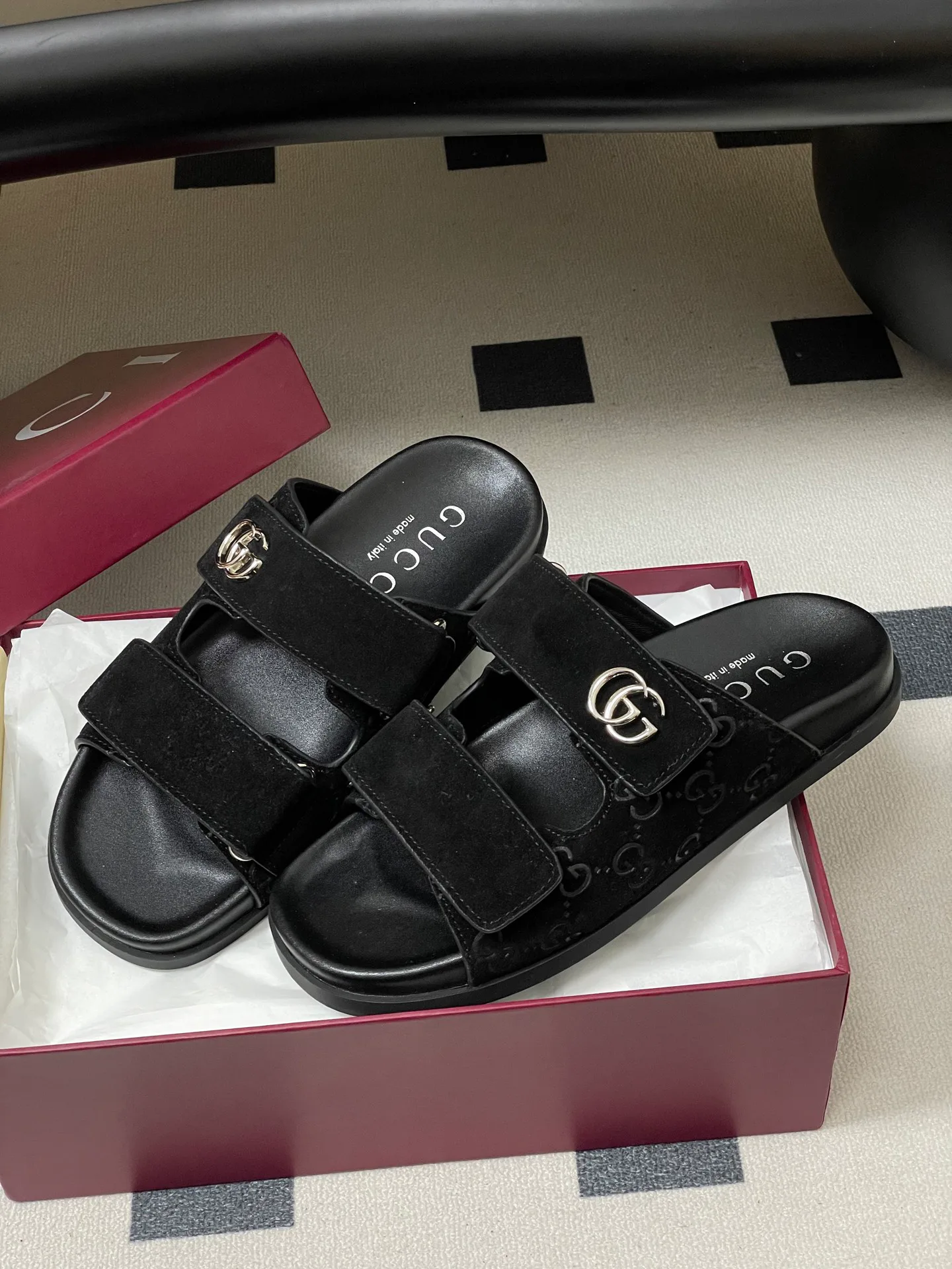 Шлепанцы Женские Gucci 1677116