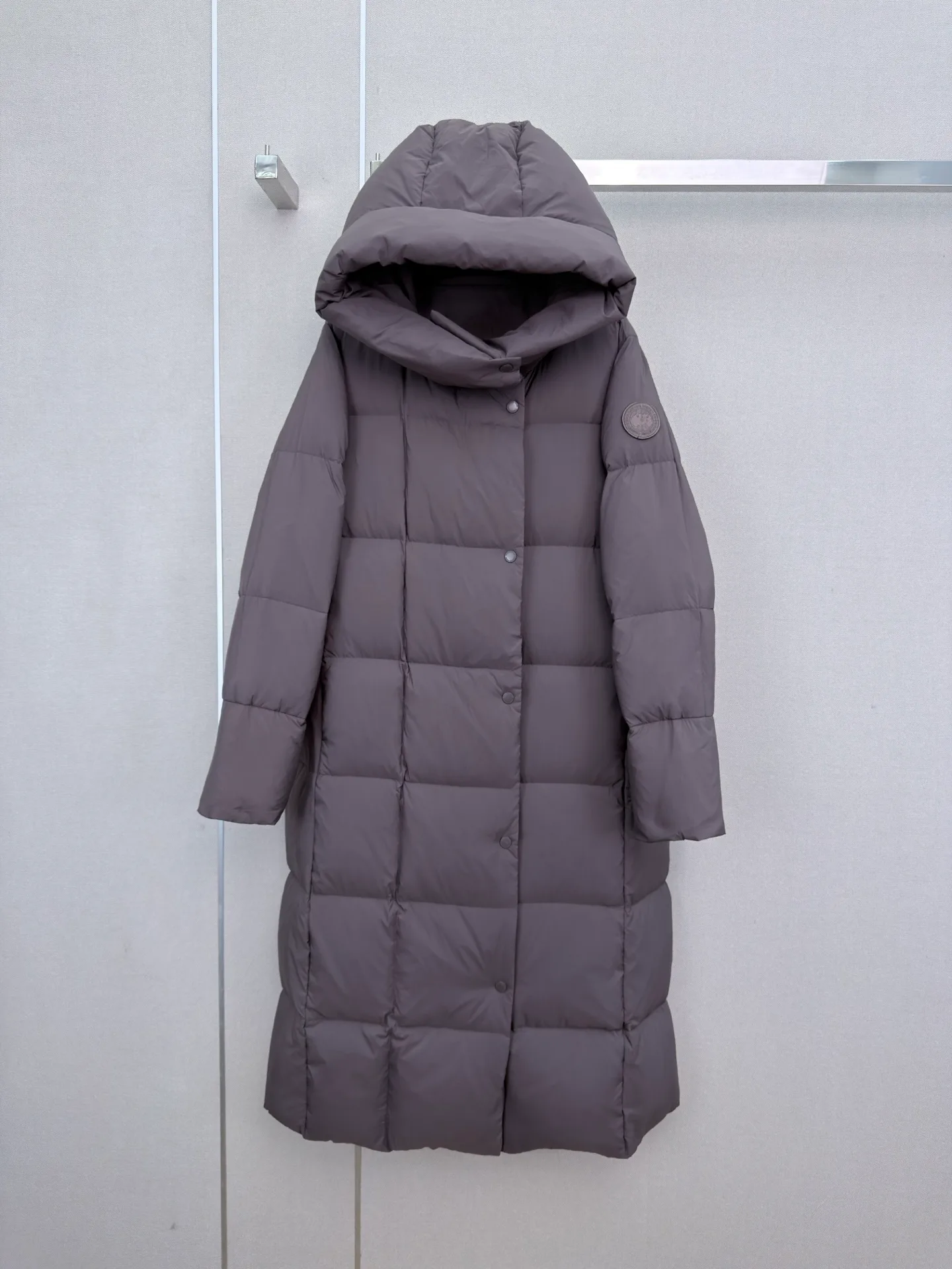 Куртки И Пуховики Женские Canada Goose 18108344