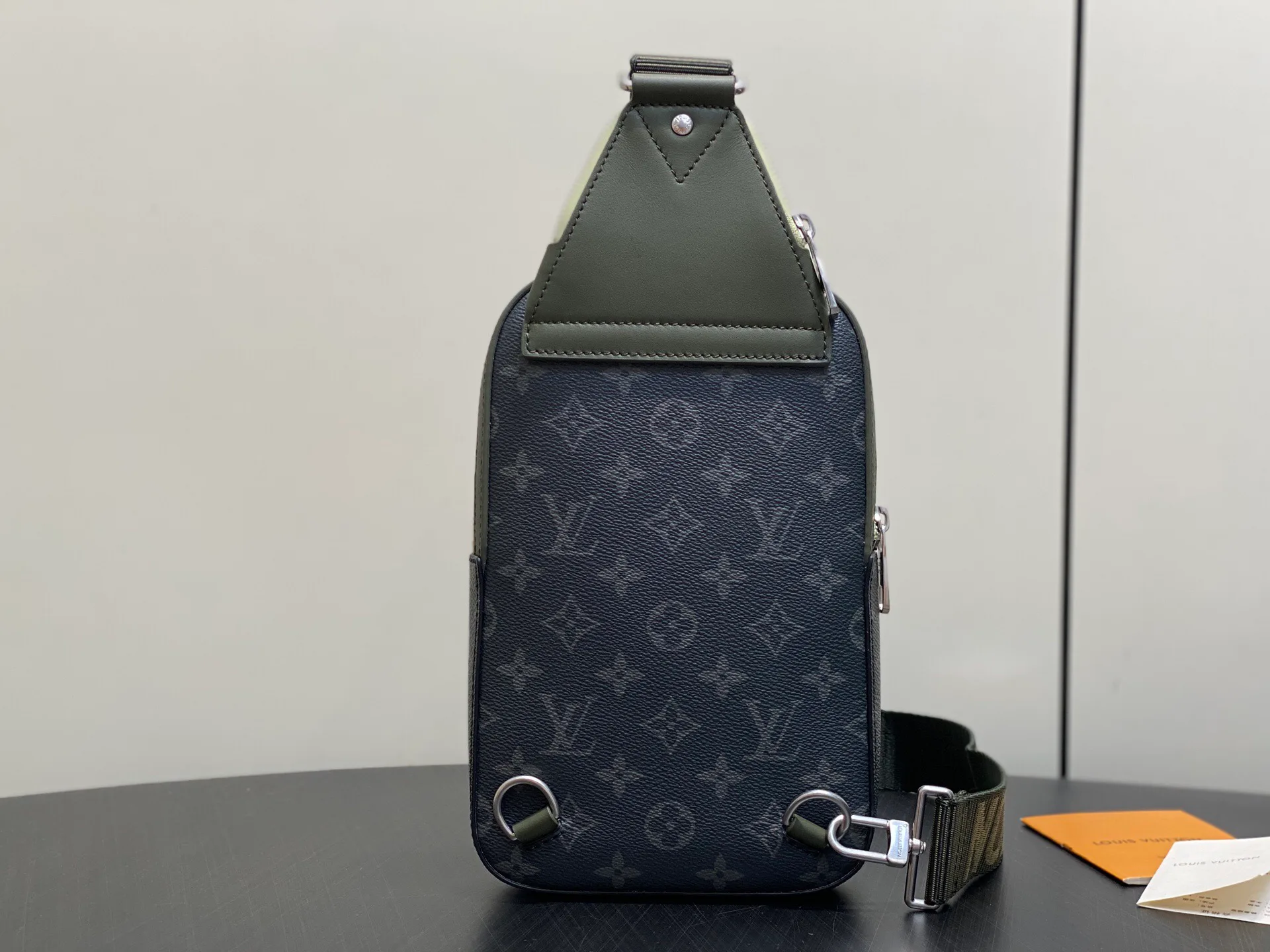 Сумки На Ремне Женские Louis Vuitton 17548262