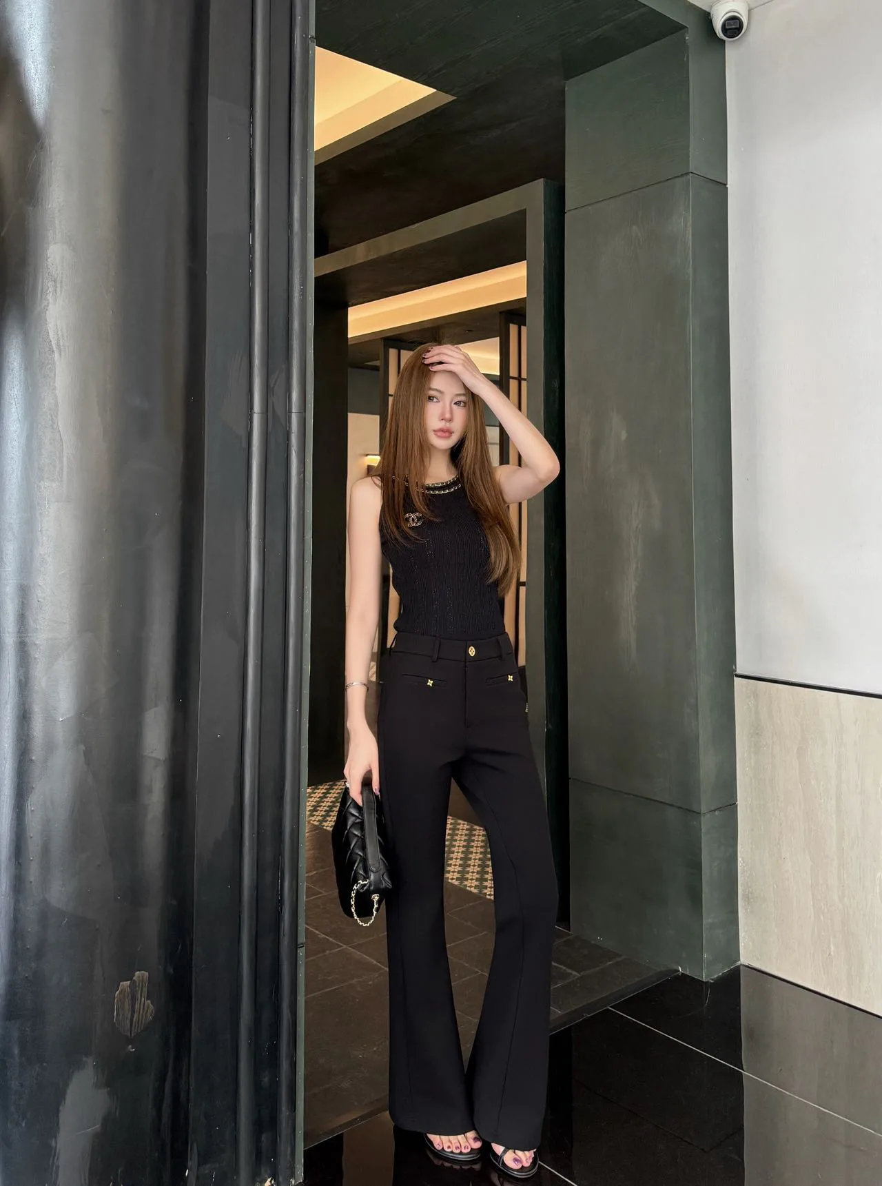 Брюки Женские Louis Vuitton 10612461