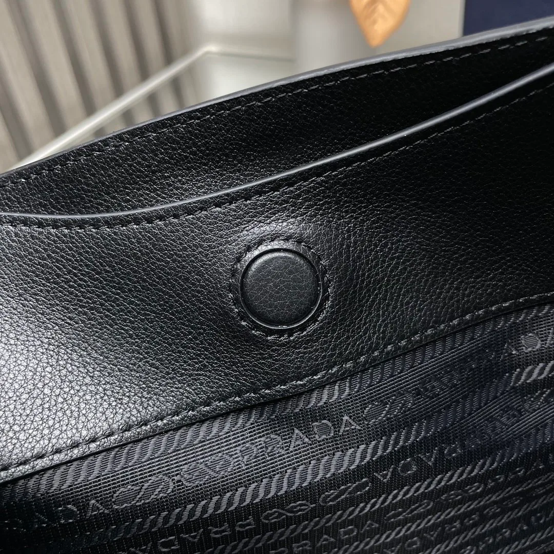 Классические Сумки Женские Prada 1271224