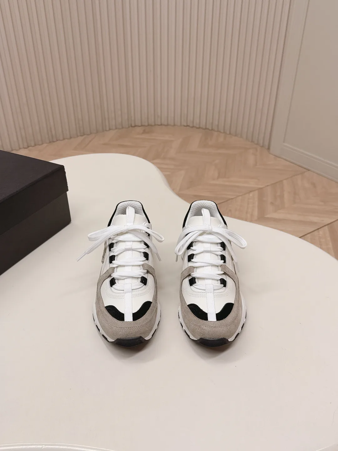 Кроссовки Женские Chanel 11594907