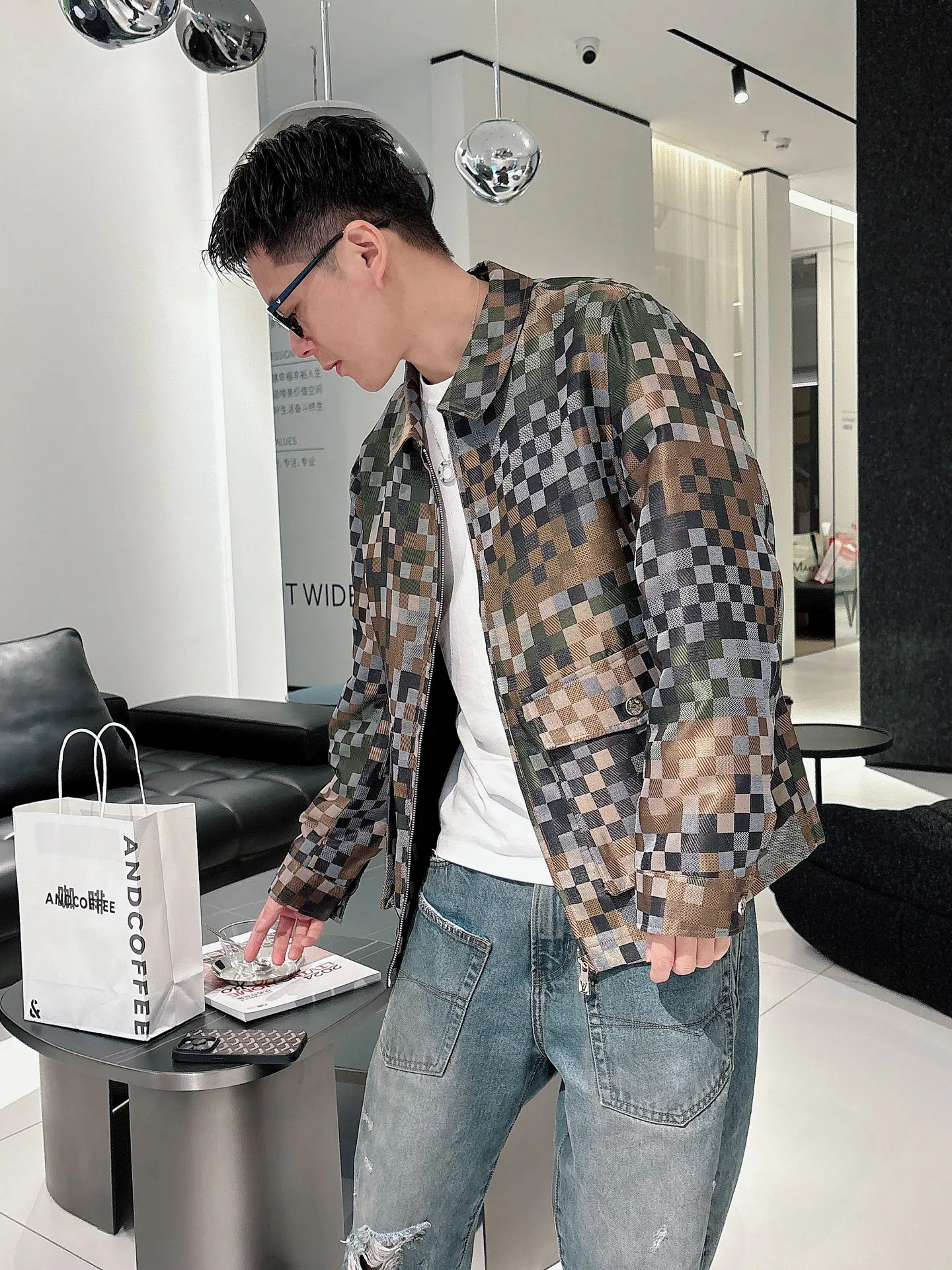 Куртки Женские Louis Vuitton Куртки Женские Louis Vuitton