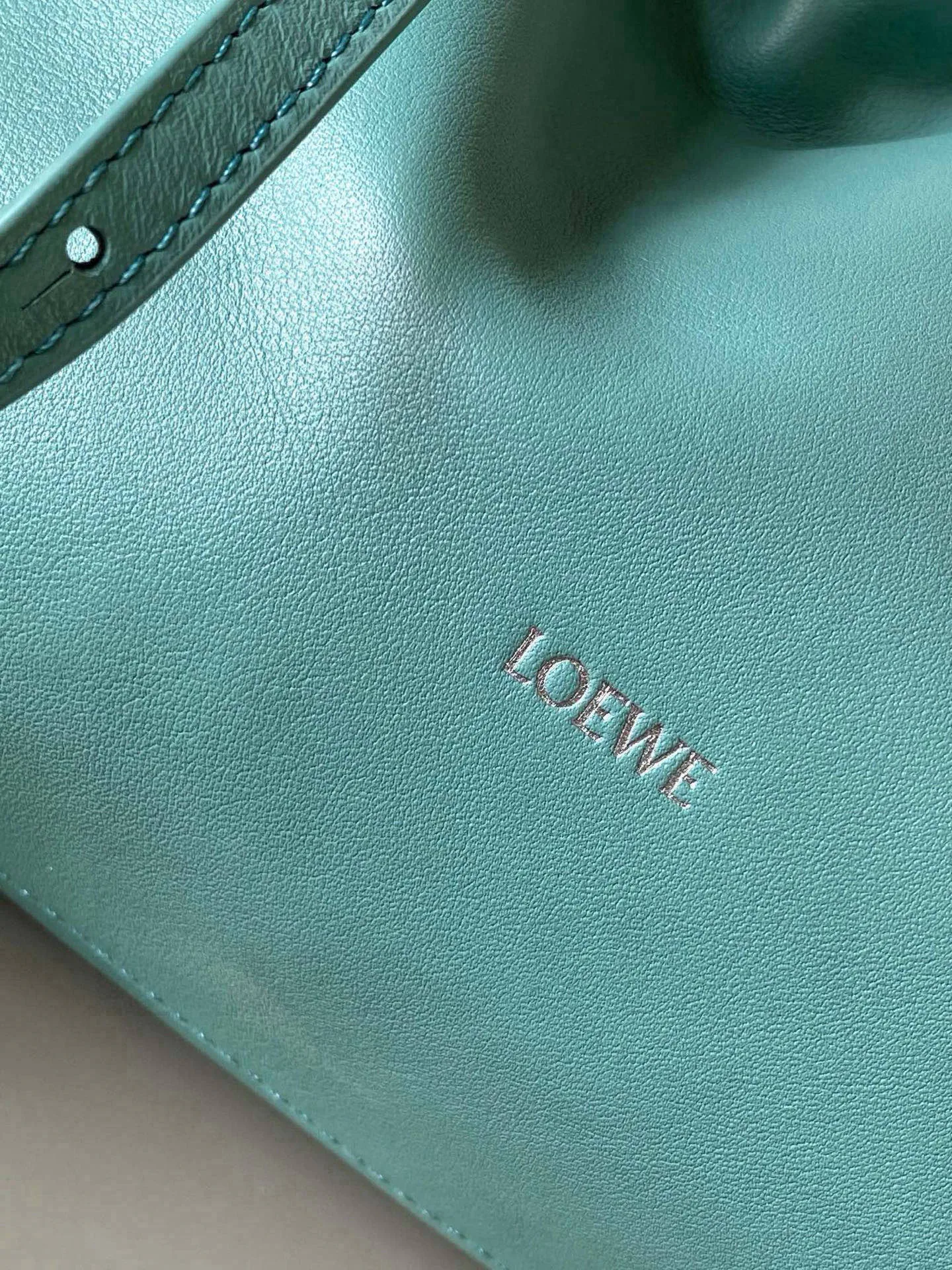 Клатчи Женские Loewe 10823951