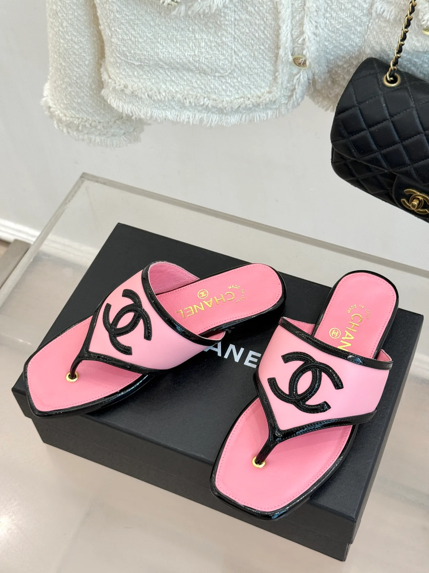 Шлепанцы Женские Chanel 17425290