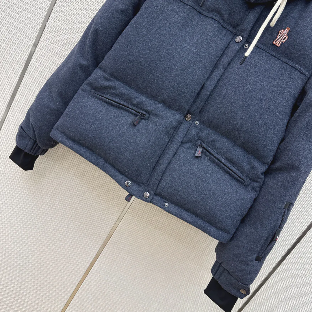 Куртки И Пуховики Женские Moncler 18858614