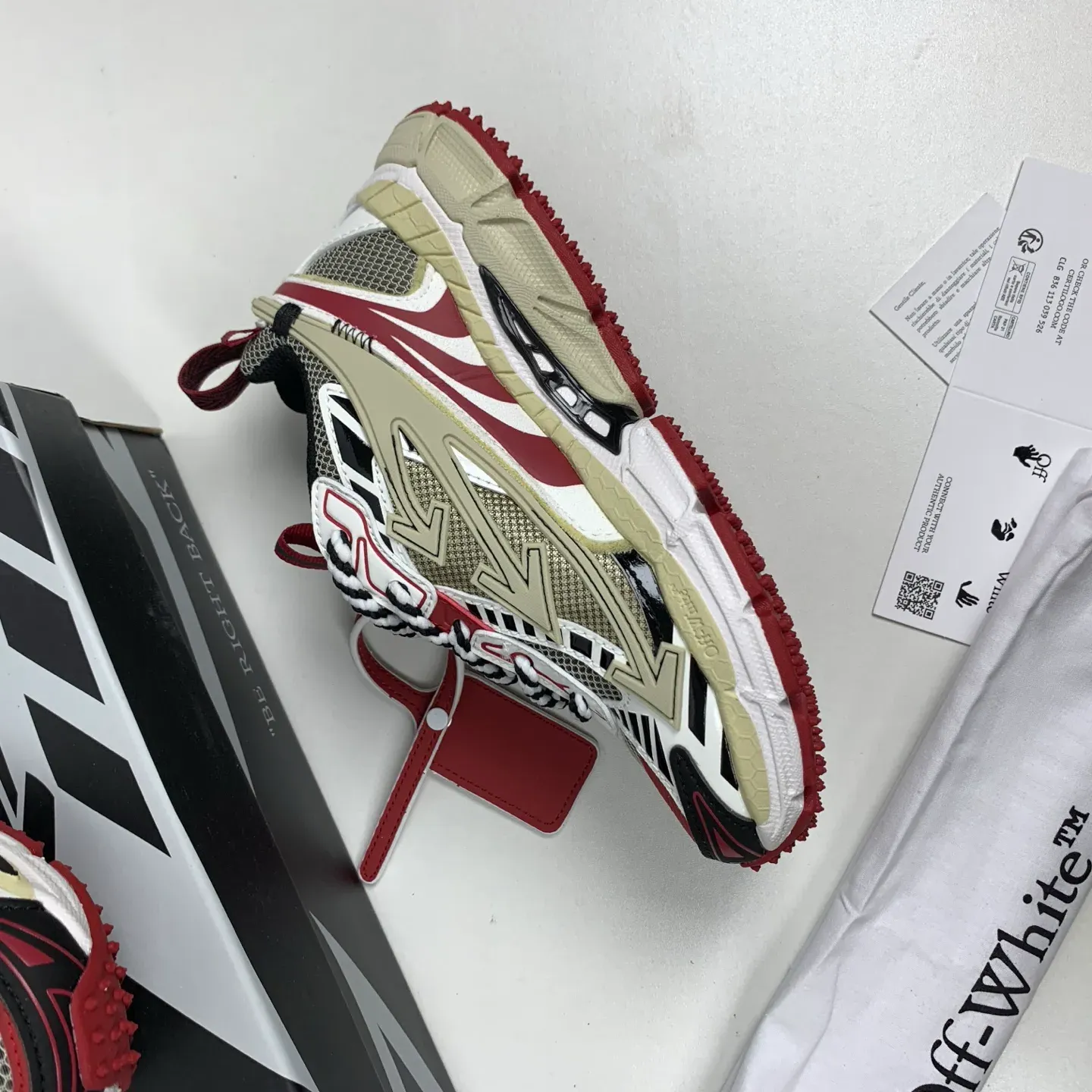 Кроссовки Женские Off-White 1893510