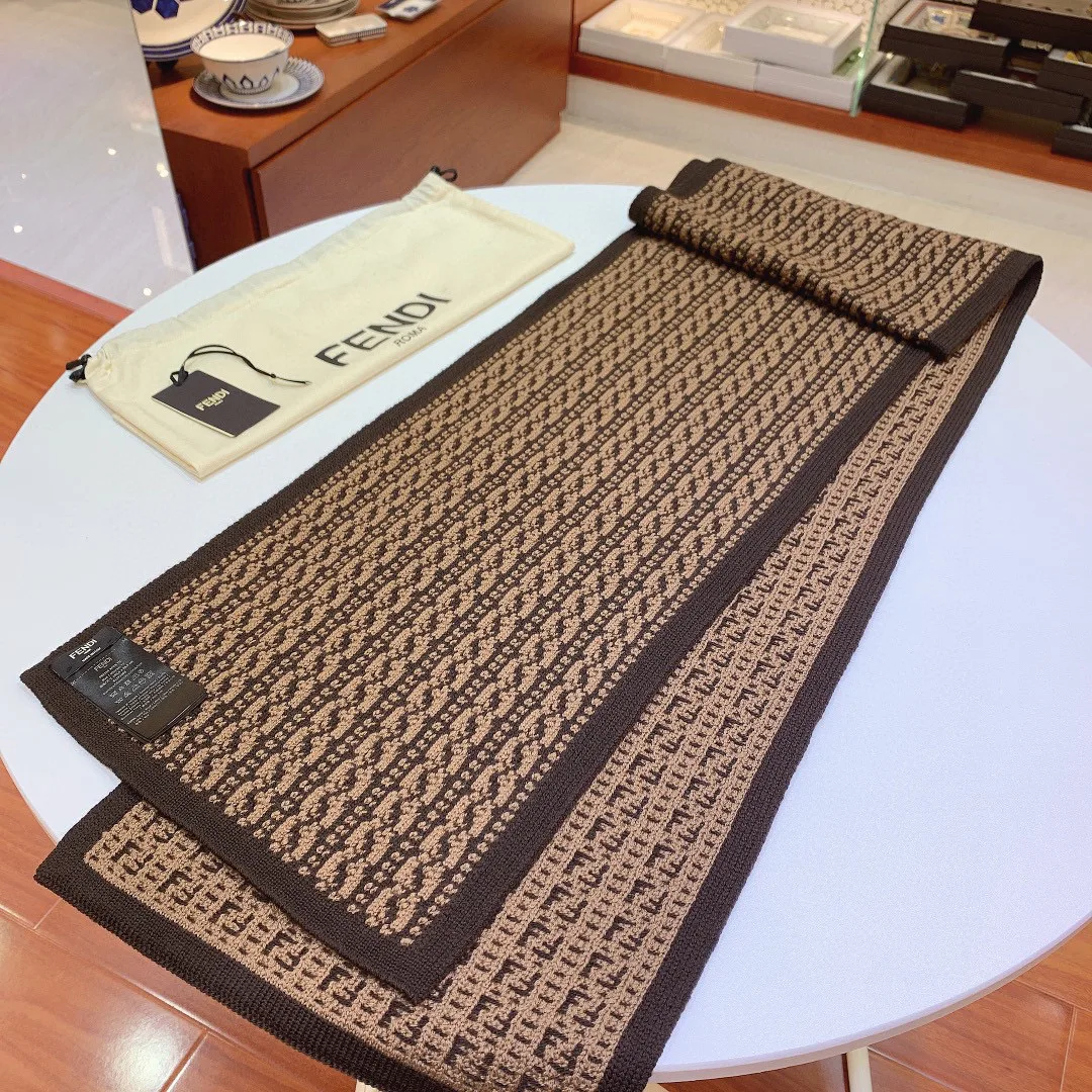 Шарфы Fendi 1255648