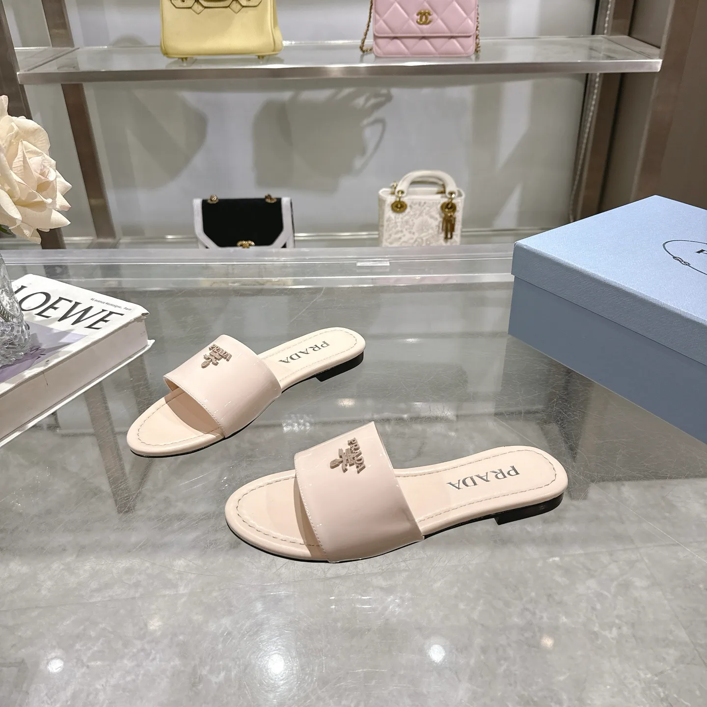 Шлепанцы Женские Prada 490966