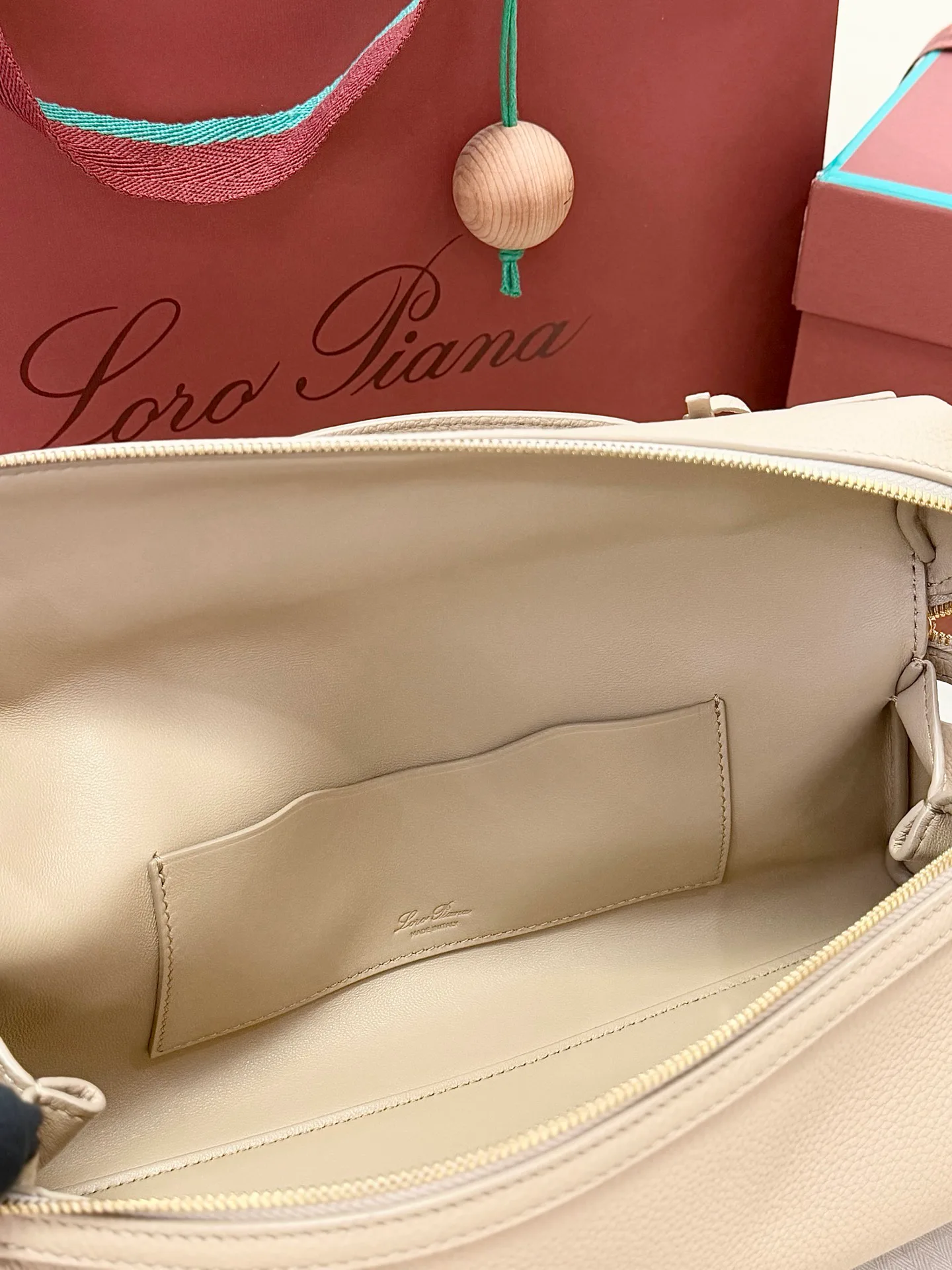 Классические Сумки Женские Loro Piana 17692348