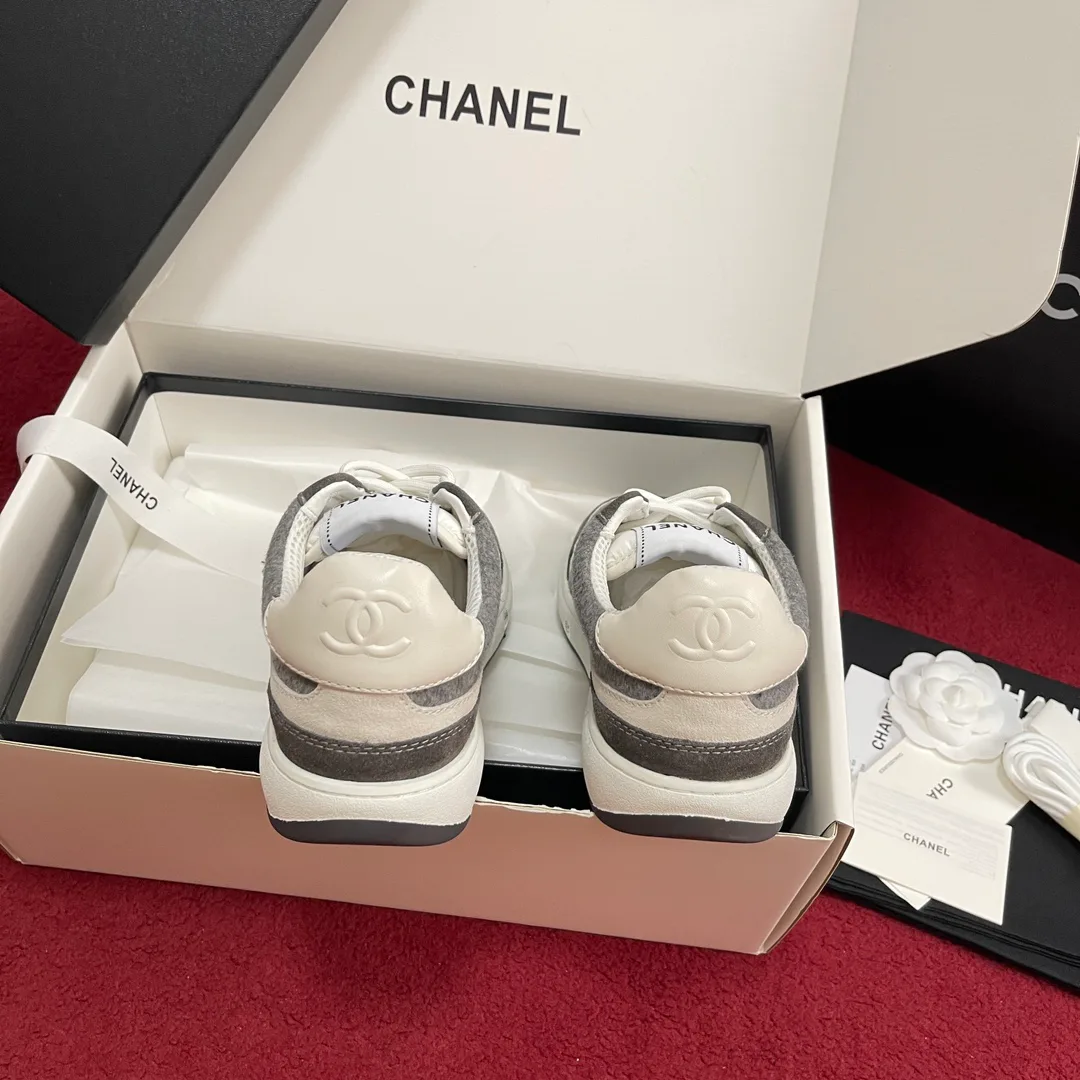 Кроссовки Женские Chanel 18195102