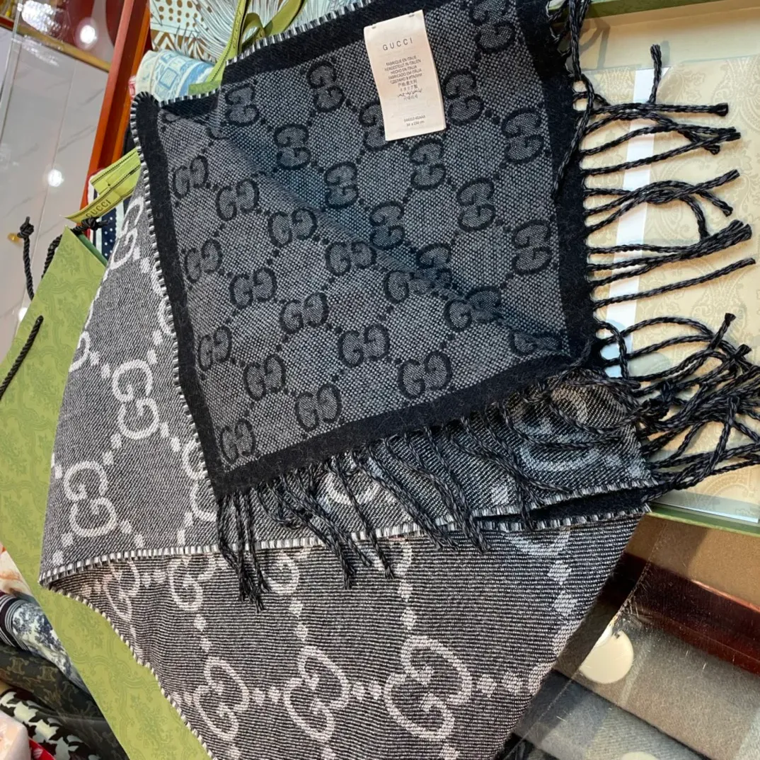 Шарфы Gucci 15286