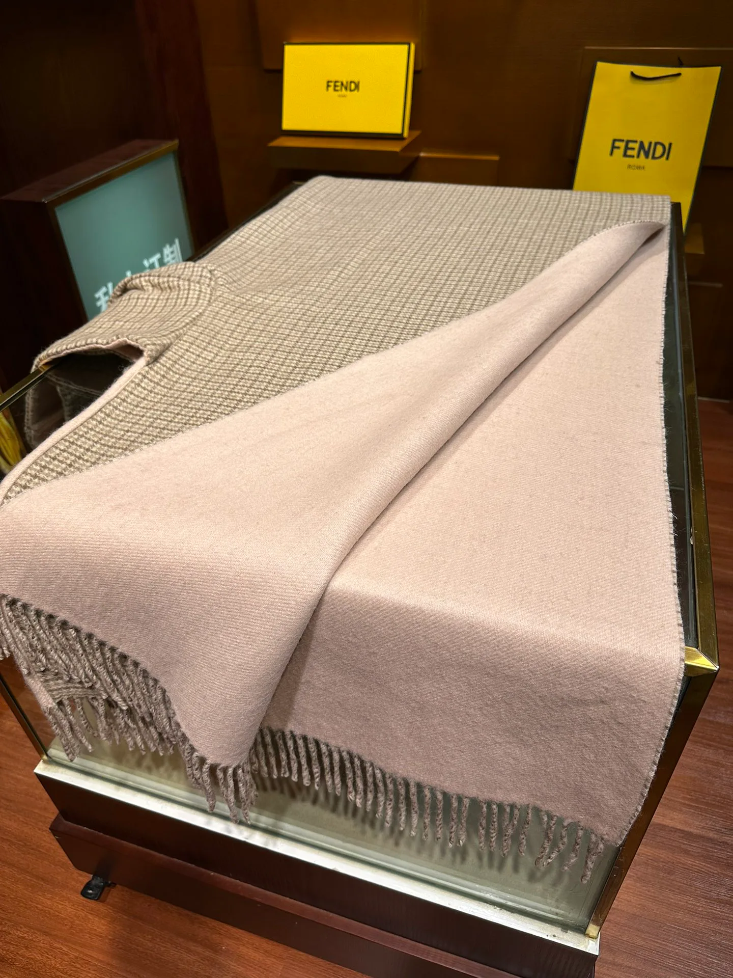 Шарфы Женские Fendi 153833