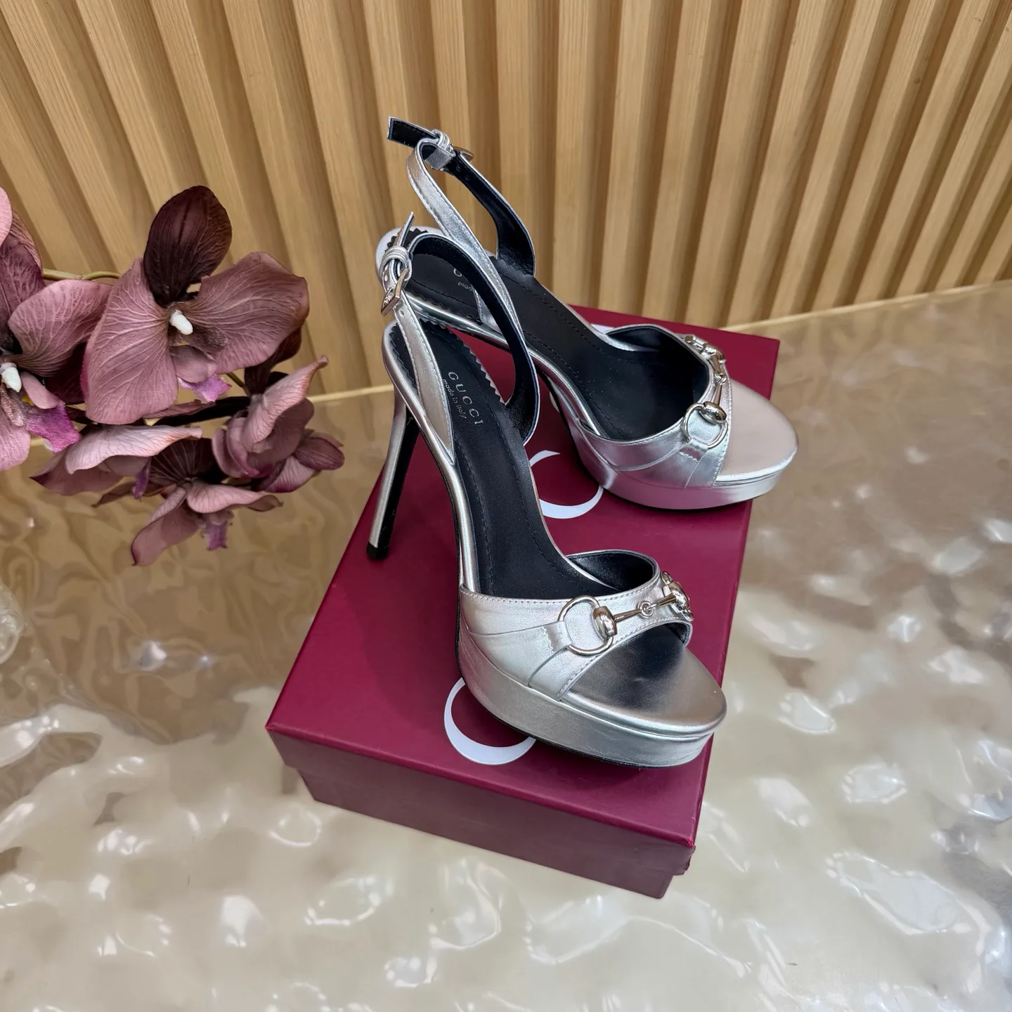 Босоножки Женские Gucci 17448815