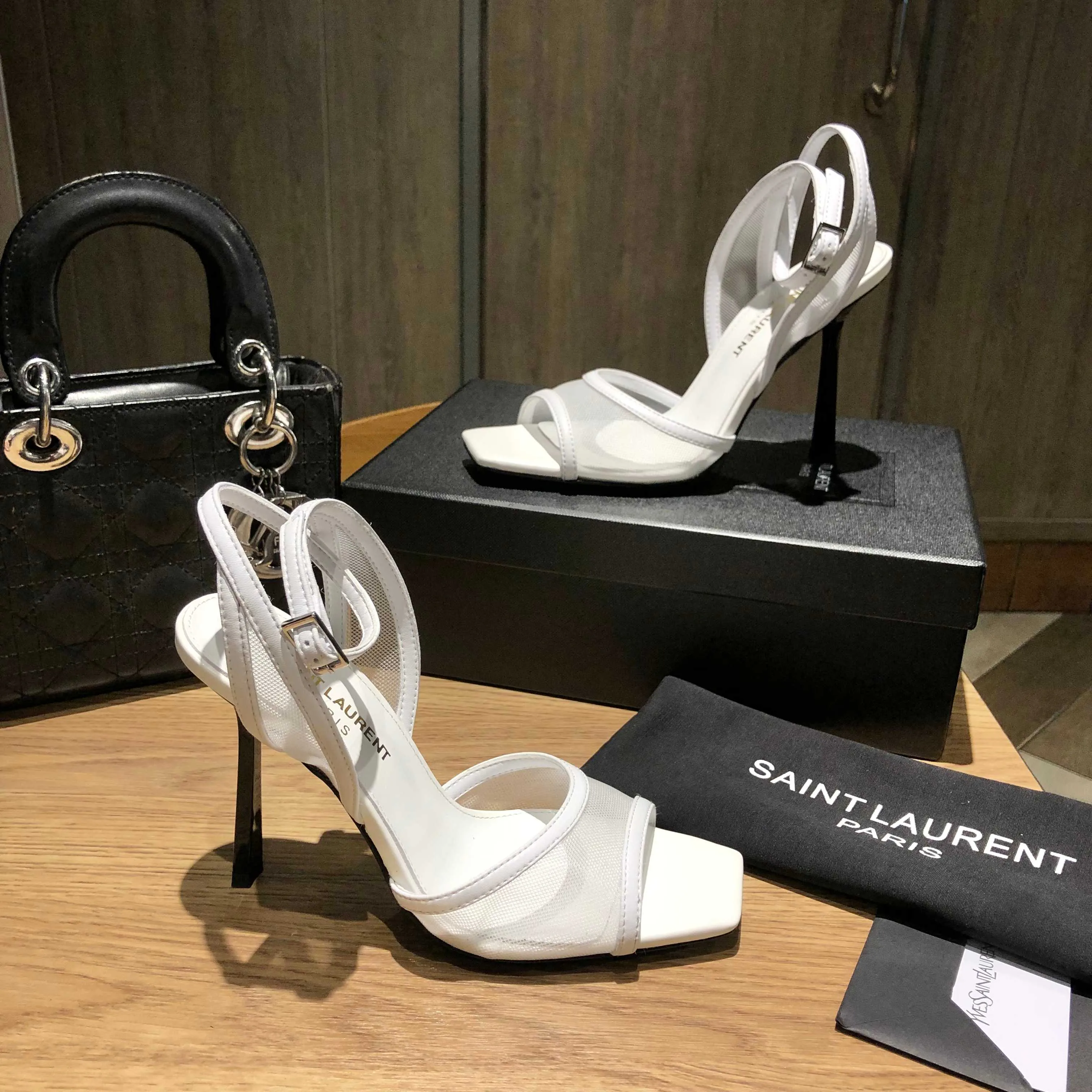 Босоножки Женские Saint Laurent 11220471