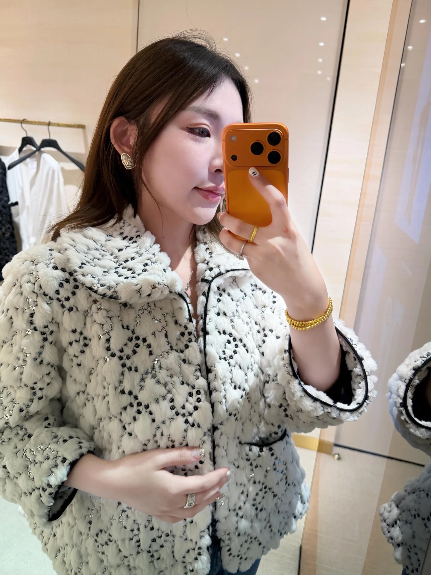 Куртки И Пуховики Женские Chanel 5890060