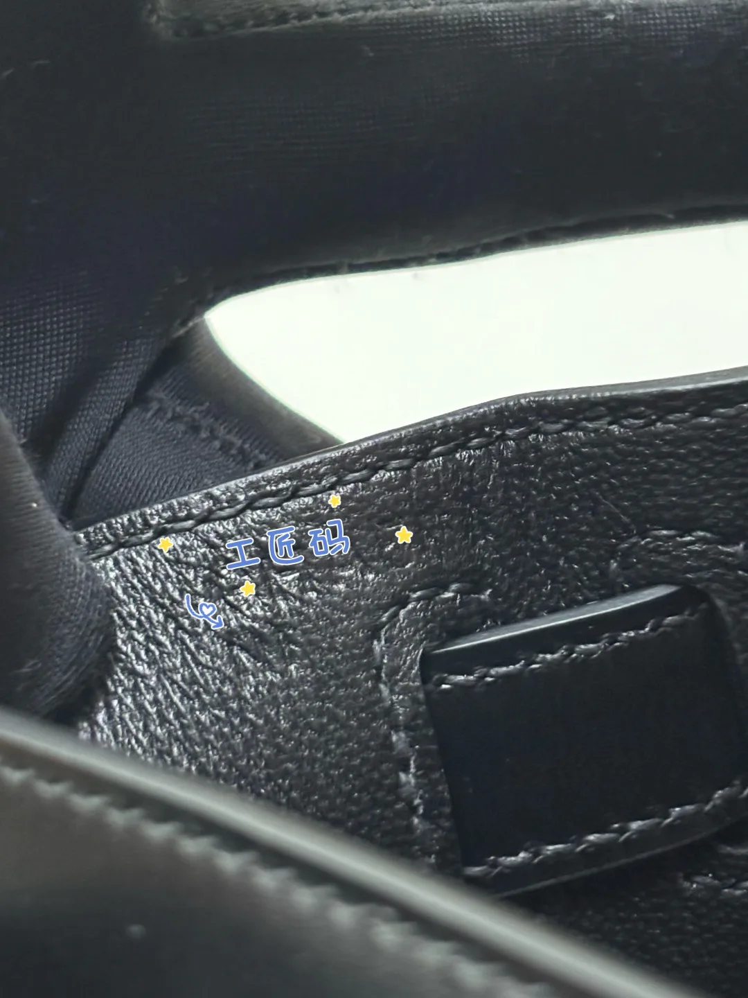 Классические Сумки Женские Hermes 18203114
