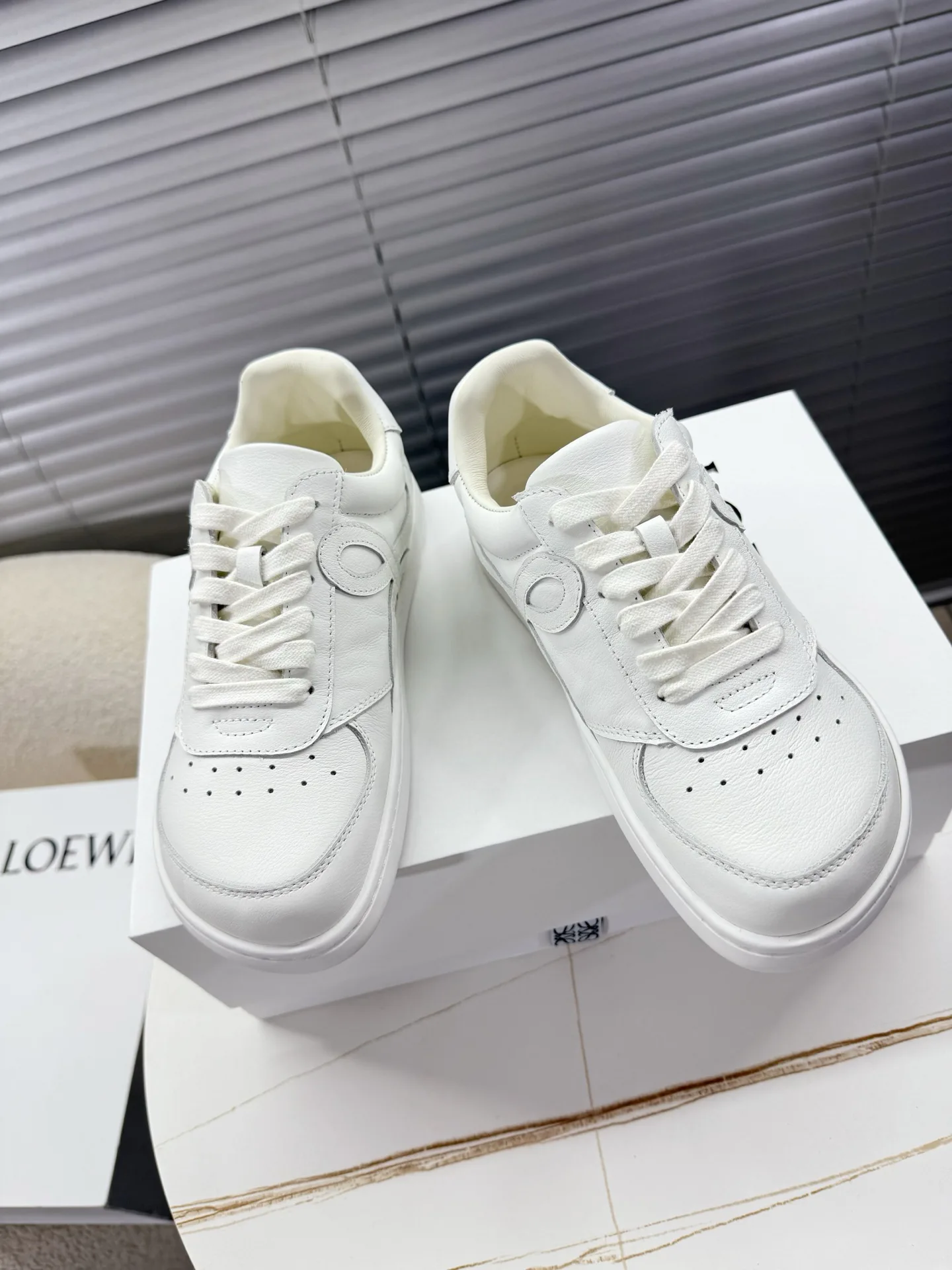 Кроссовки Женские Loewe 4019874