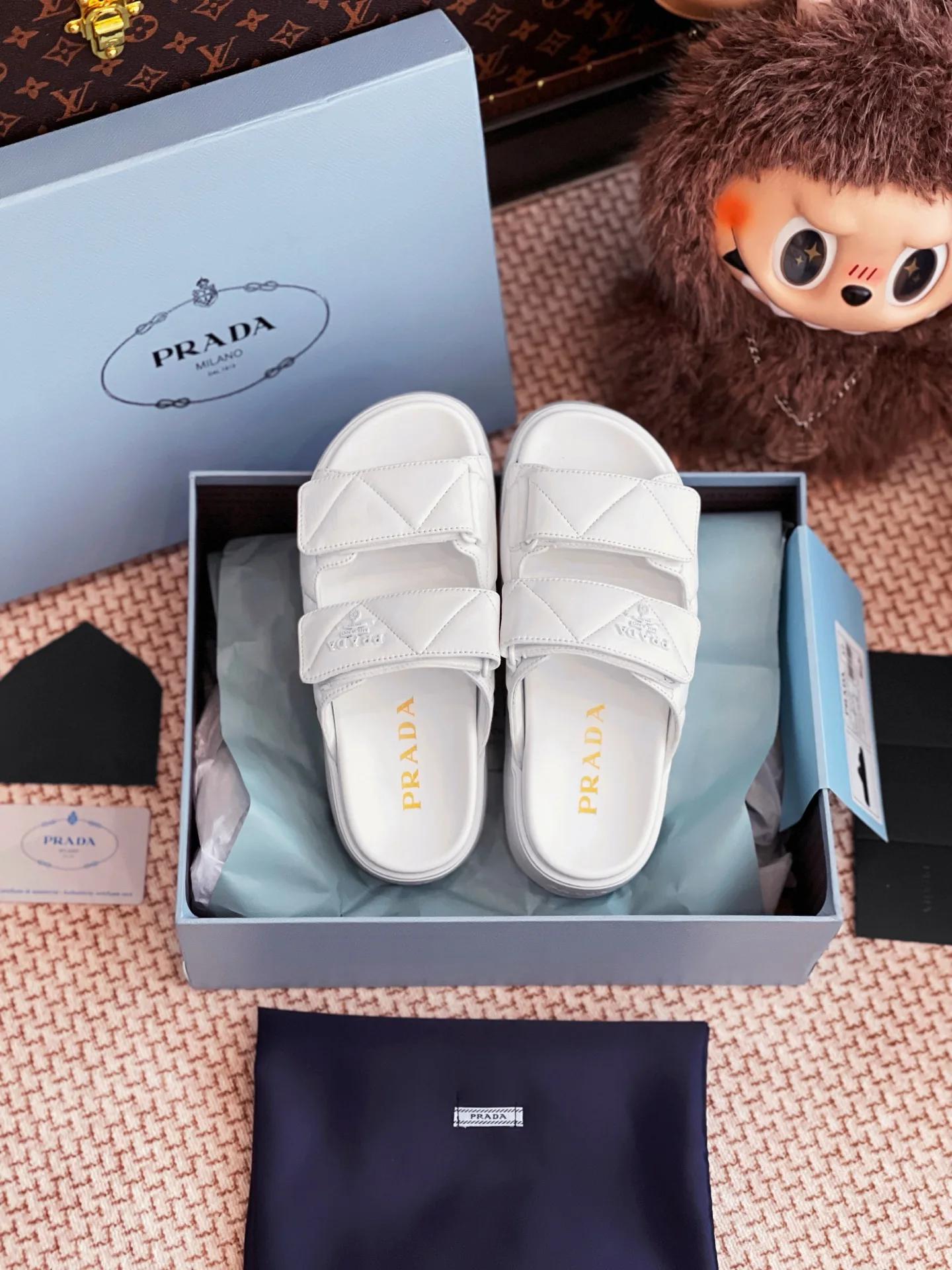 Шлепанцы Женские Prada 33138