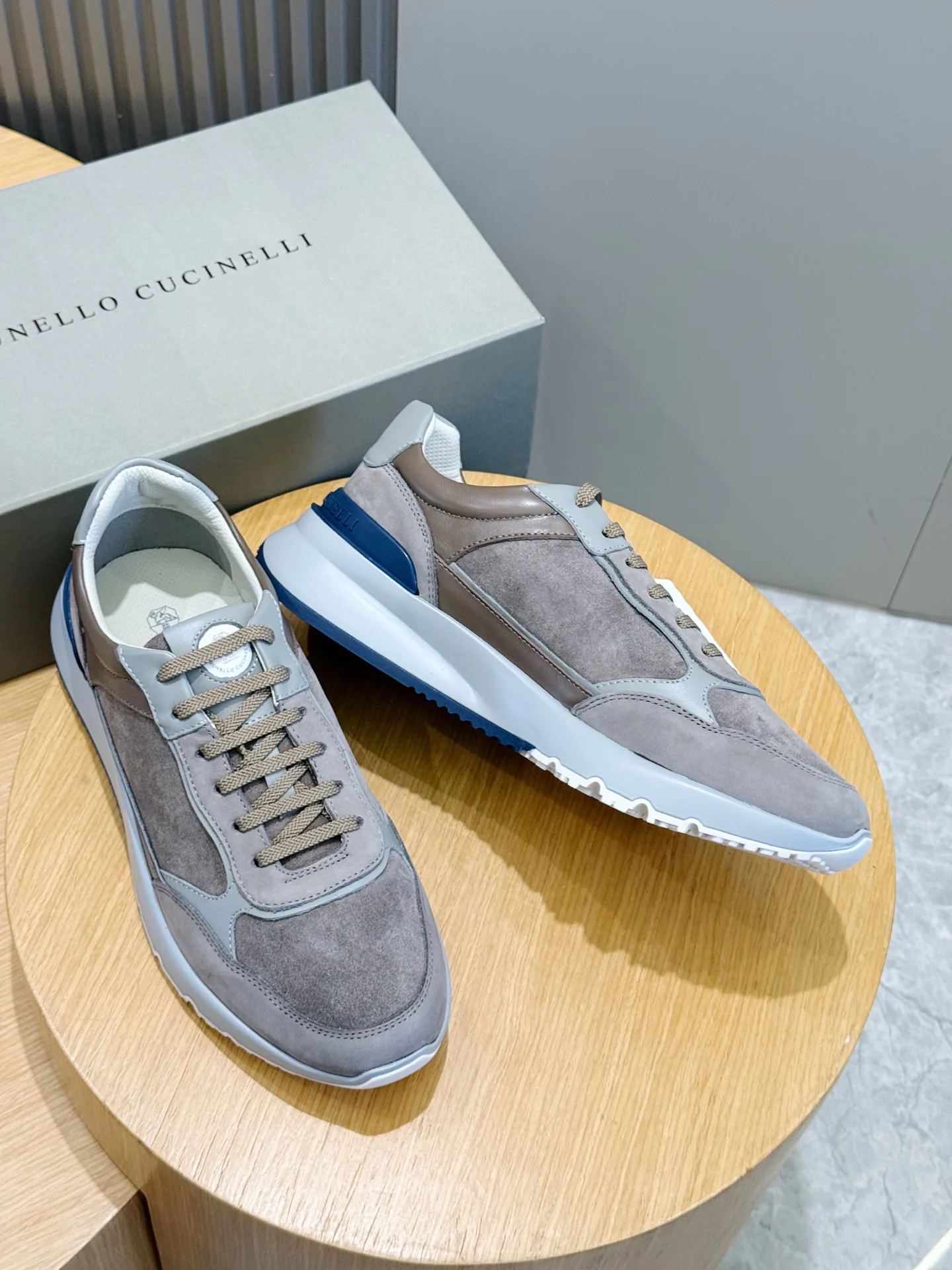 Кроссовки Мужские Brunello Cucinelli 18165332