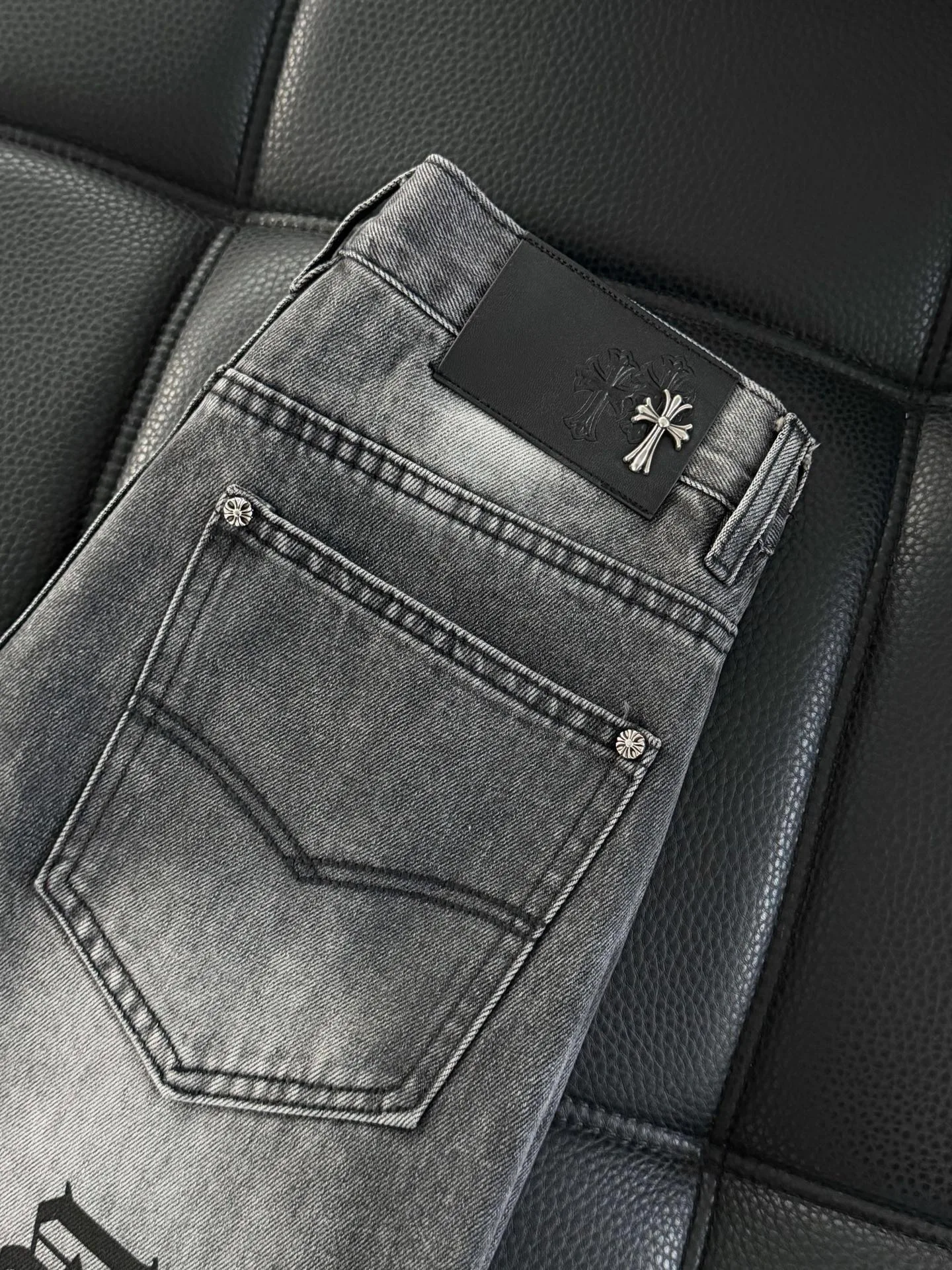 Джинсы Женские Chrome Hearts 13432491