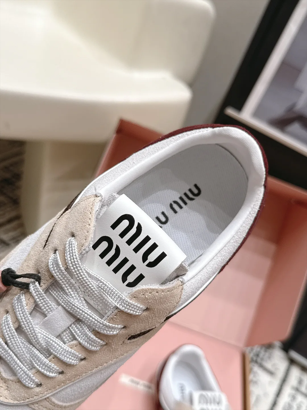 Кроссовки Женские Miu Miu 18490656