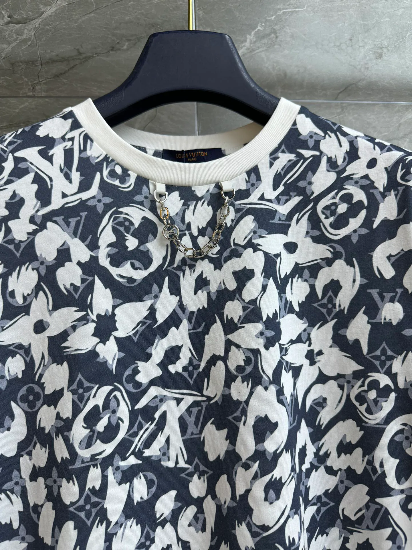 Футболки Женские Louis Vuitton 11337940