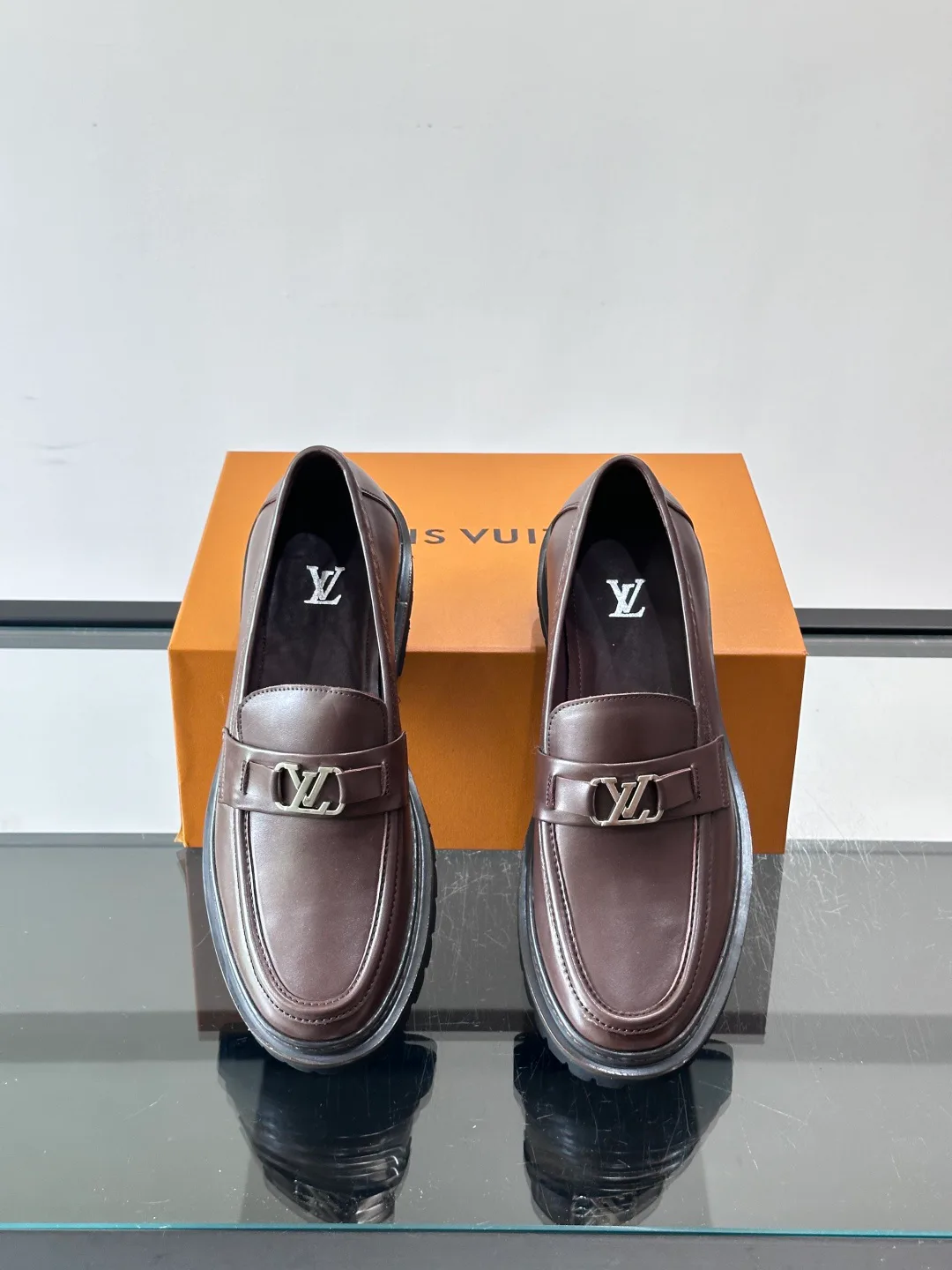 Лоферы И Туфли Мужские Louis Vuitton 17646072