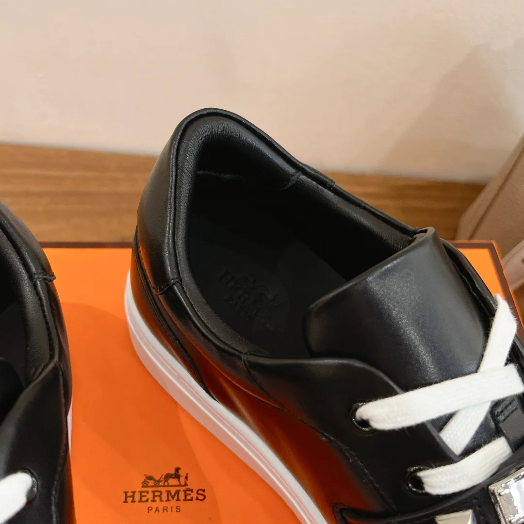 Кроссовки Женские Hermes 17414448