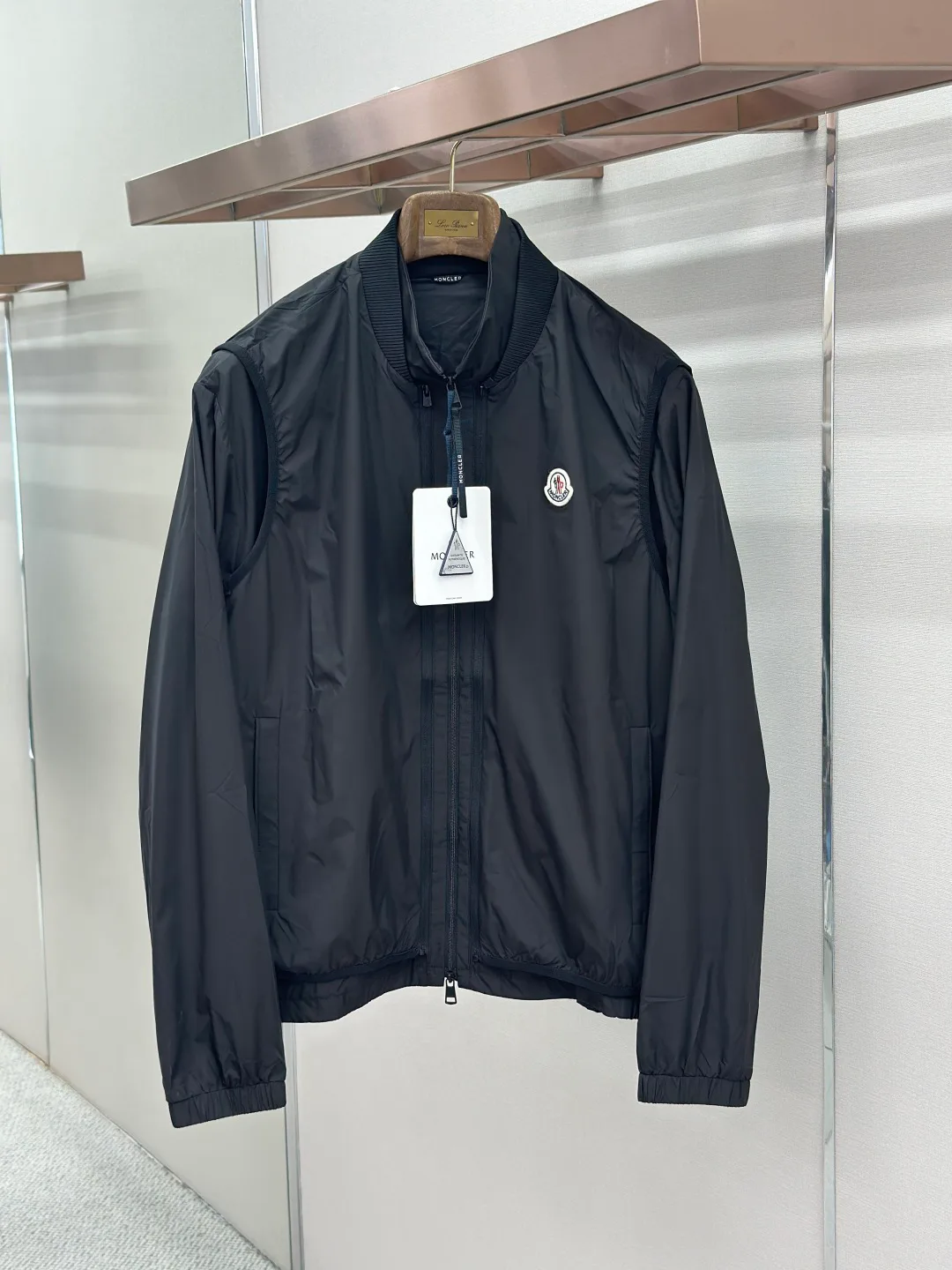 Куртки И Пуховики Мужские Moncler 17468332